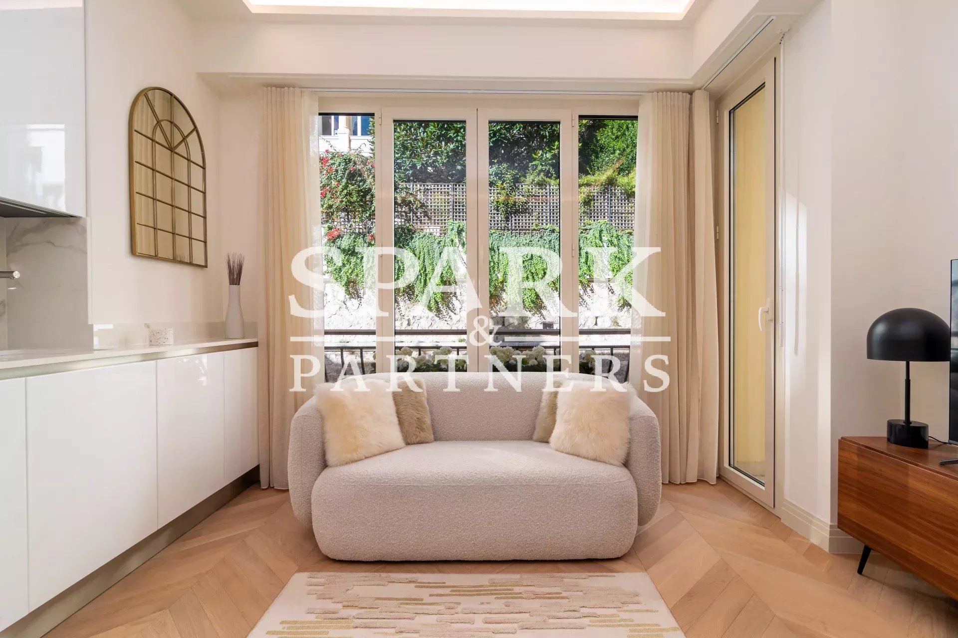 MONTE CARLO - LE GRANDE BRETAGNE - 2 pièces