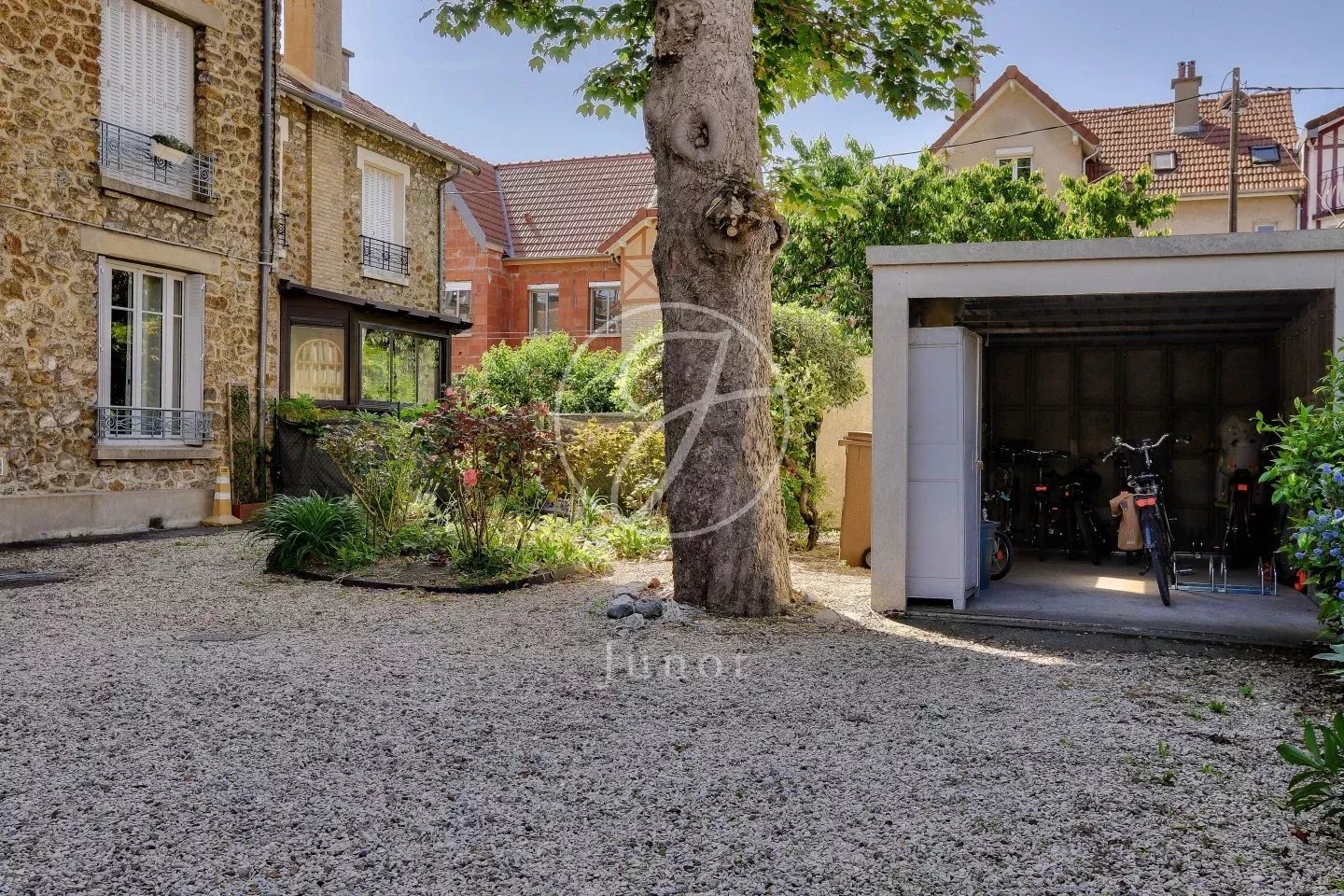 Versailles - Appartement à vendre - 28,10m² loi Carrez - 2 pièces -