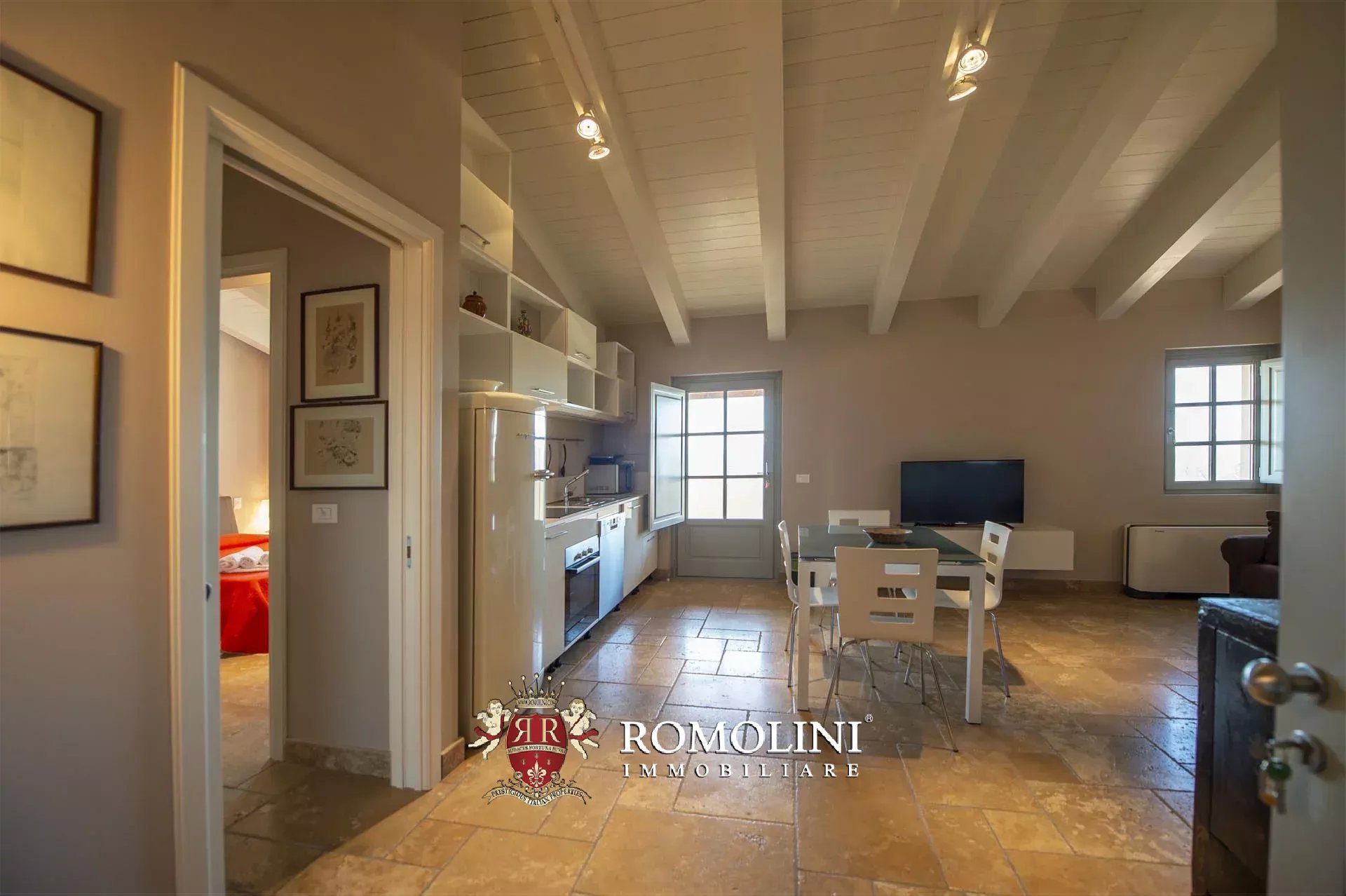 11 Bedroom Vineyard's Image 87