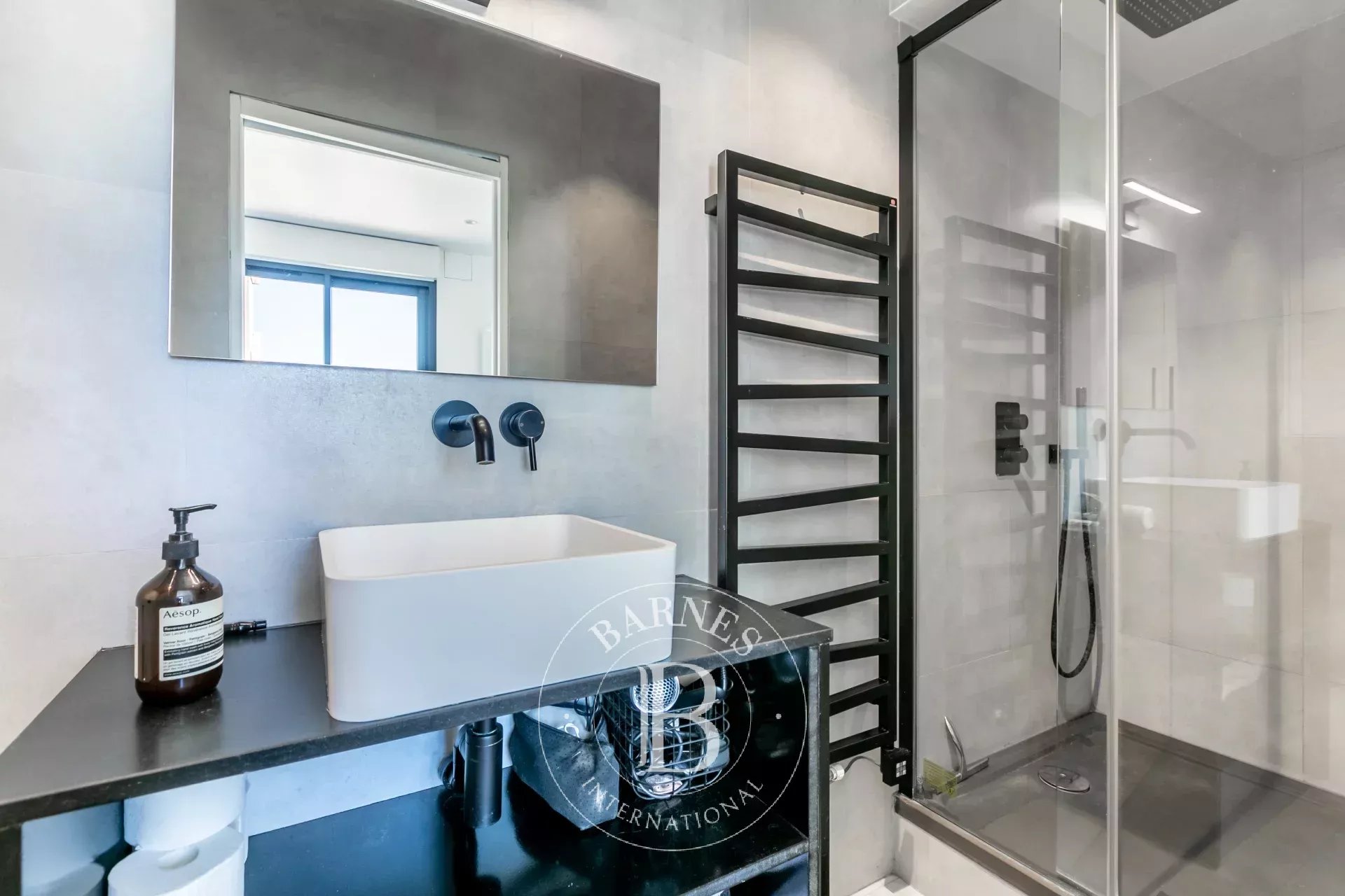 Daire Paris 17ème - picture 17