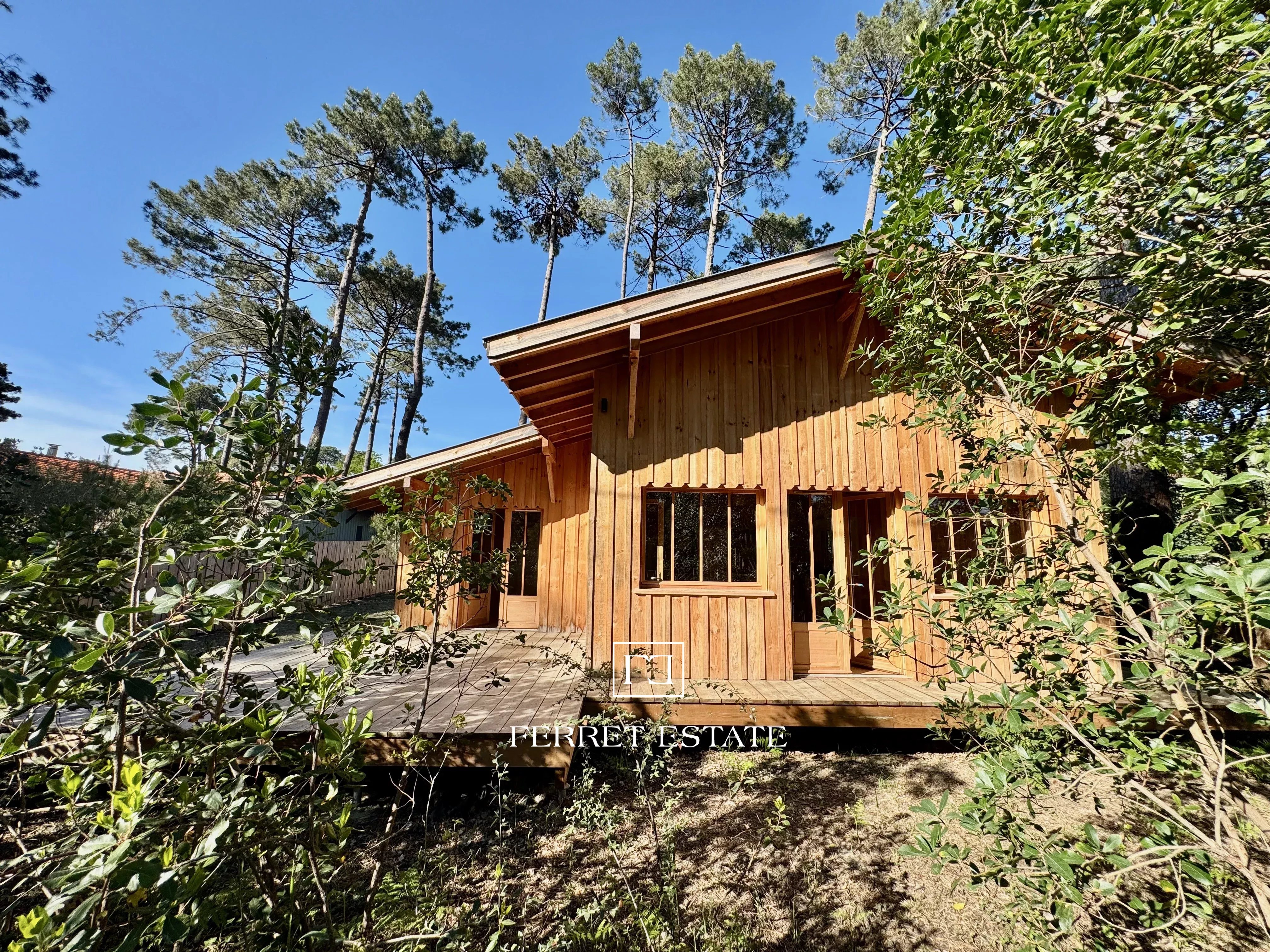 Charmante cabane neuve
