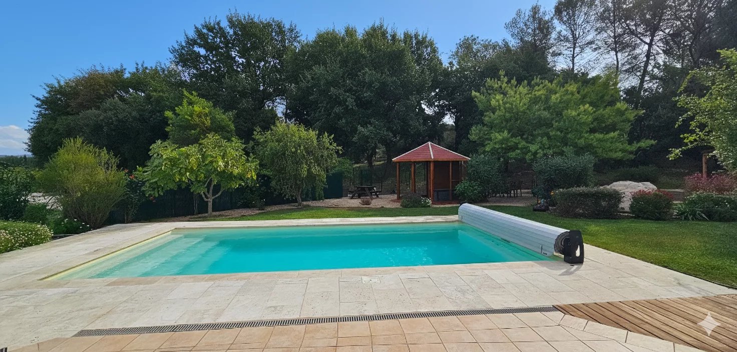 Achat Maison T10 à La Crau (83260) - 255m²