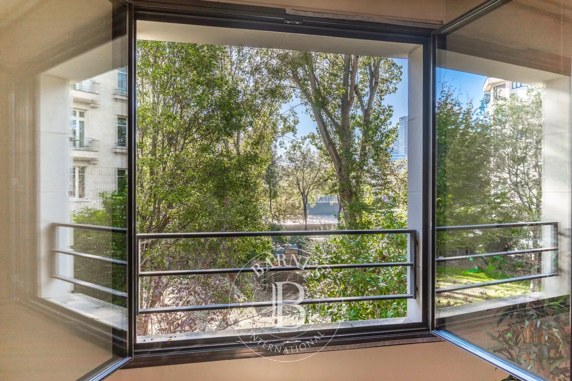 Daire Paris 16ème - picture 18