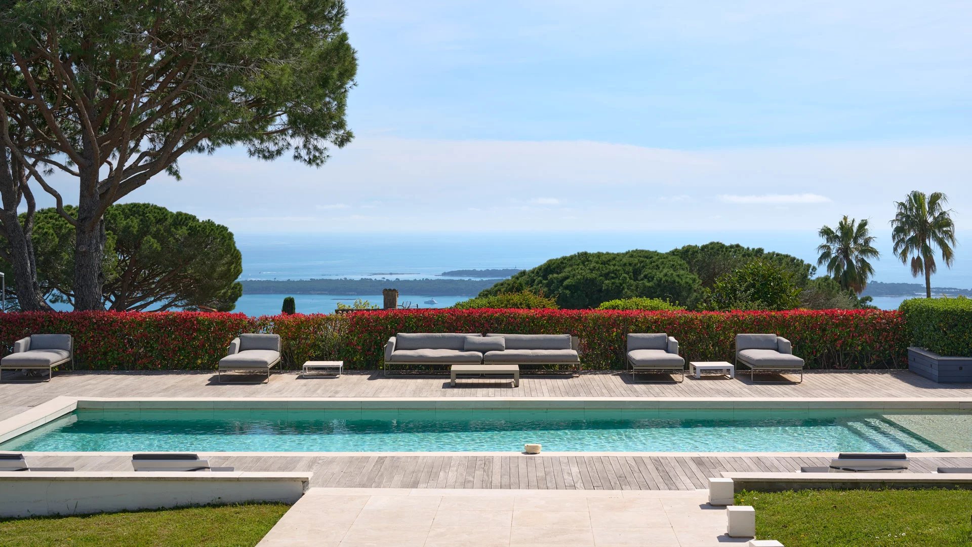 MAGNIFIQUE CONTEMPORAINE