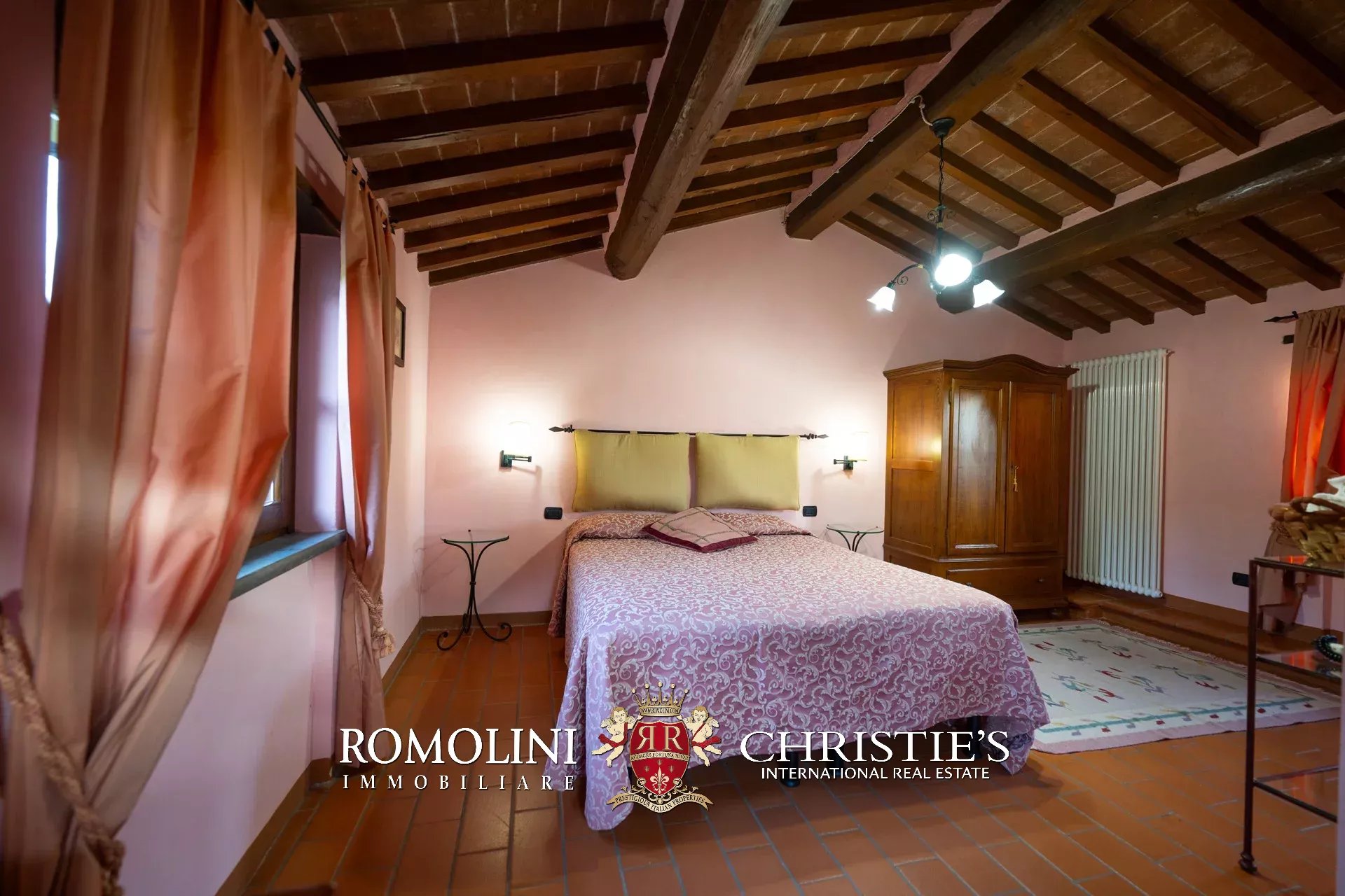 16 Bedroom Villa/Townhouse's Image 32