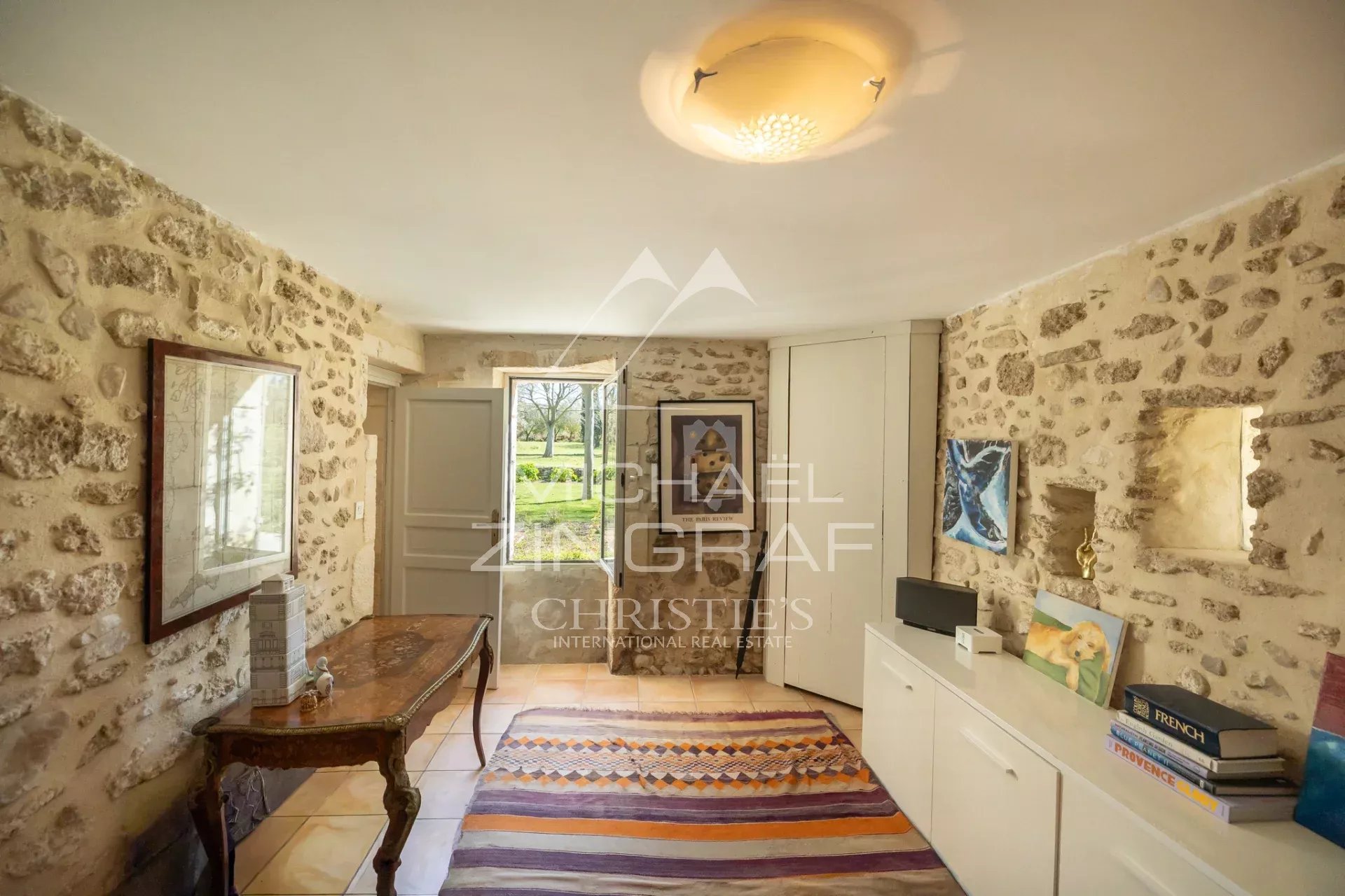 4 Bedroom Villa/Townhouse's Image 10