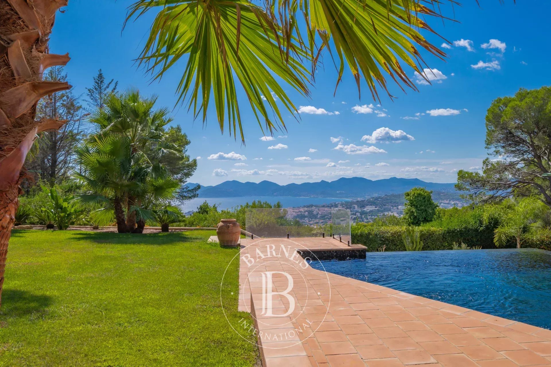 Villa Cannes - picture 16