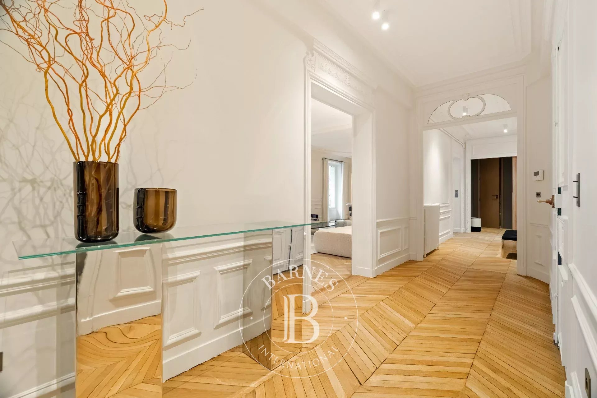 Paris  - Apartment 4 Bedrooms - picture 10