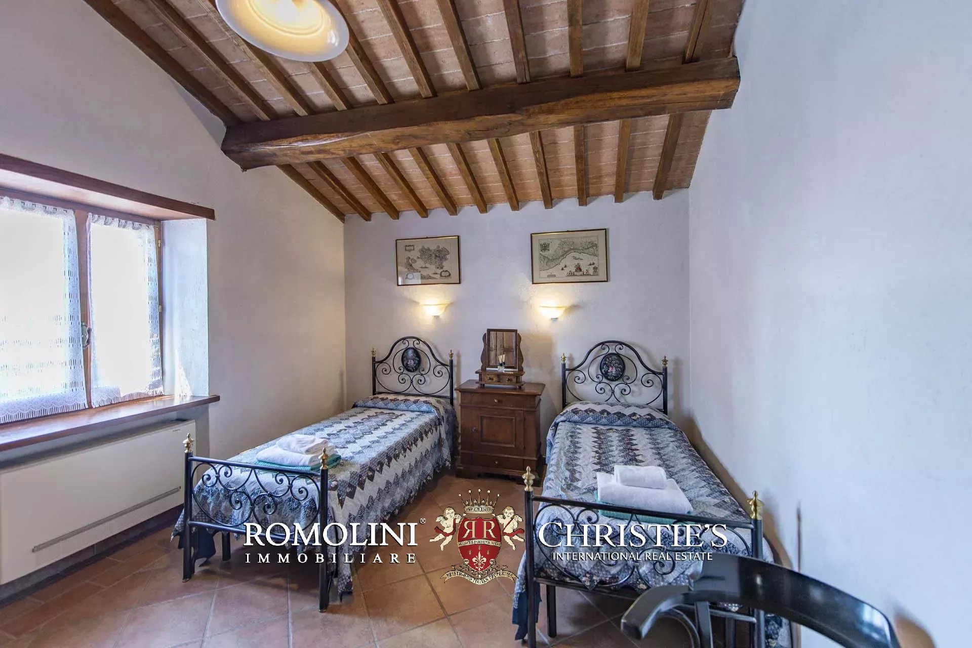 10 Bedroom Villa/Townhouse's Image 56