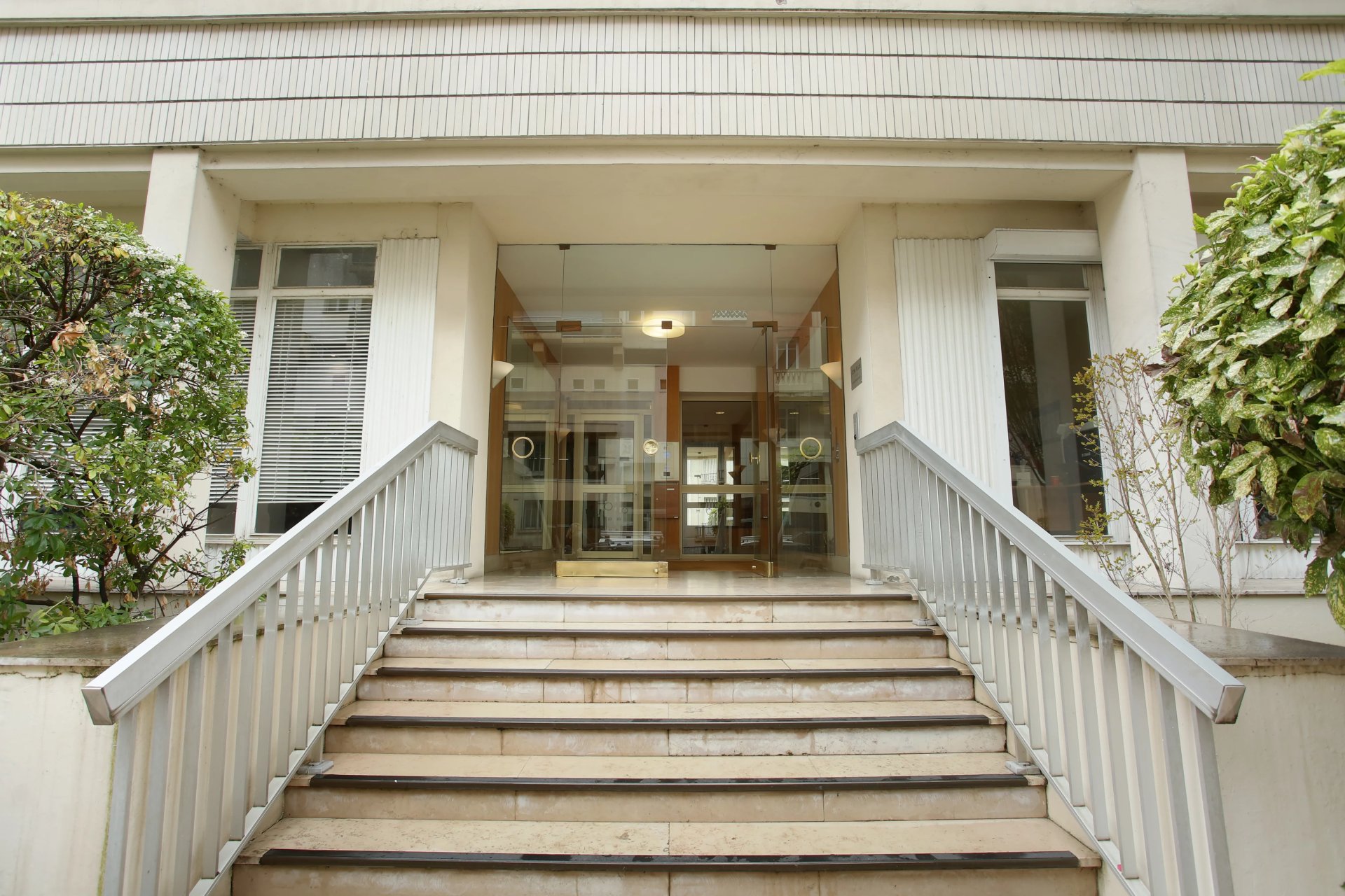 1 Bedroom Apartment/Flat's Image 12