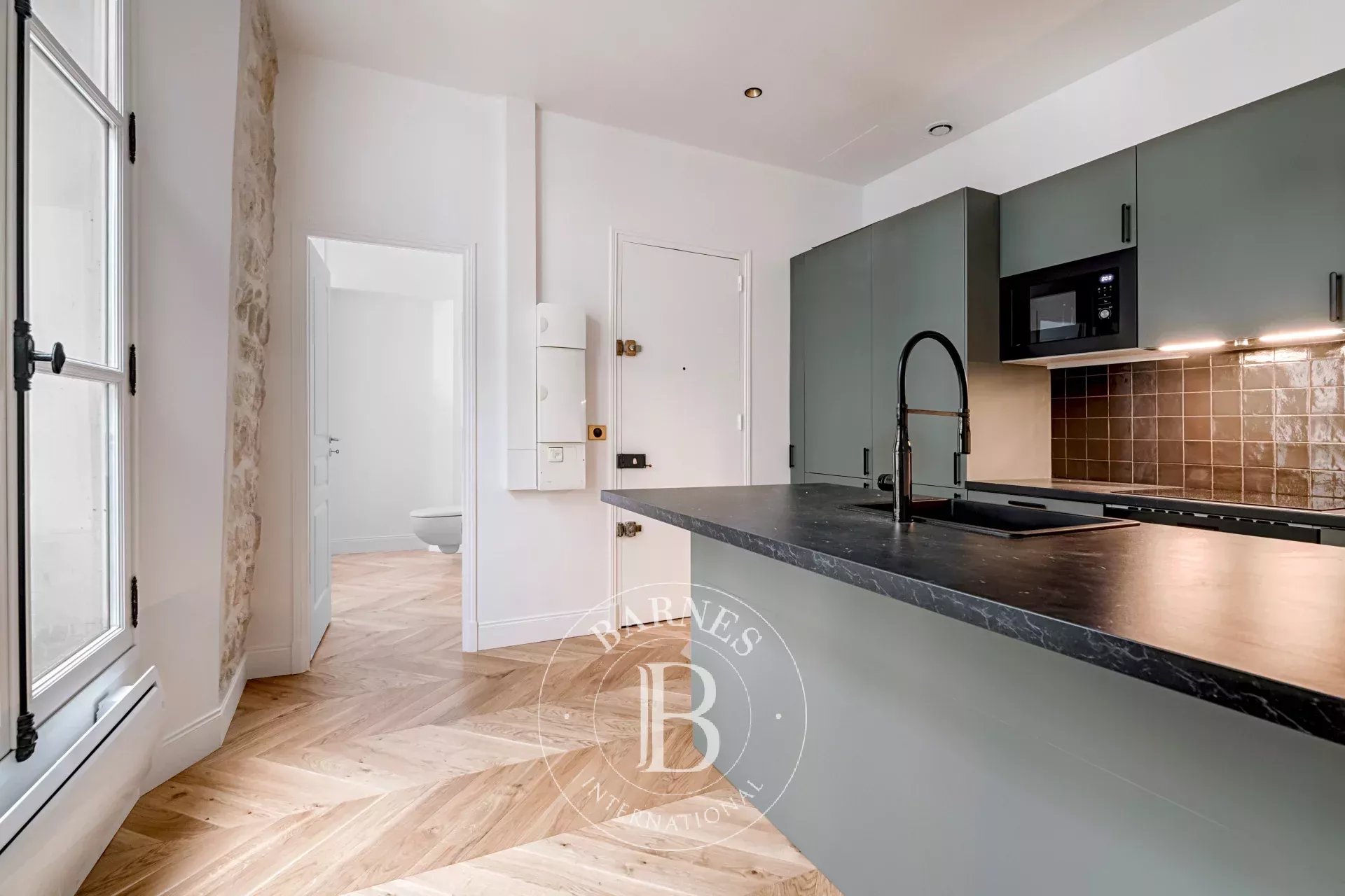 Daire Paris 3ème - picture 8