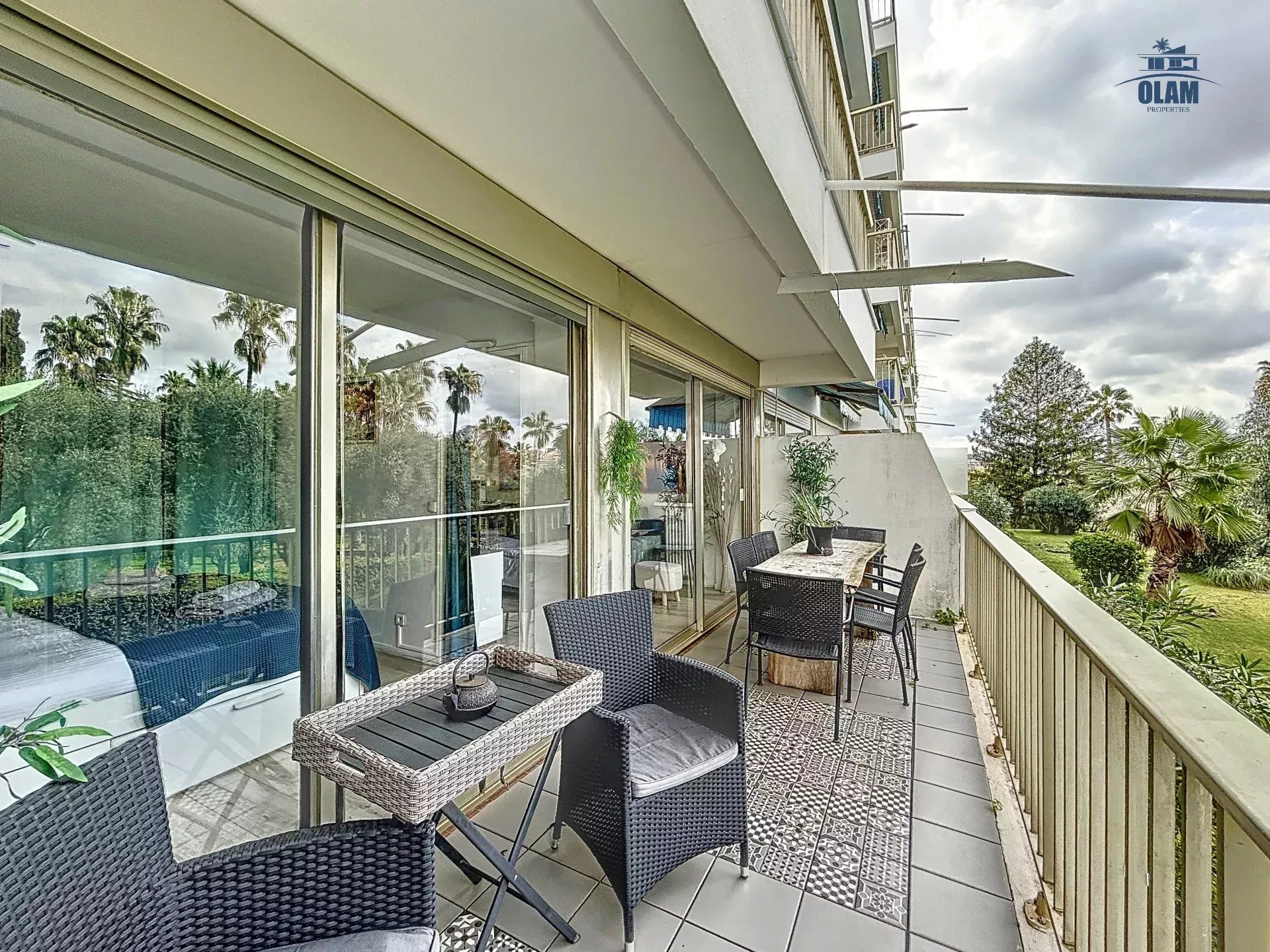 Agence immobilière de 