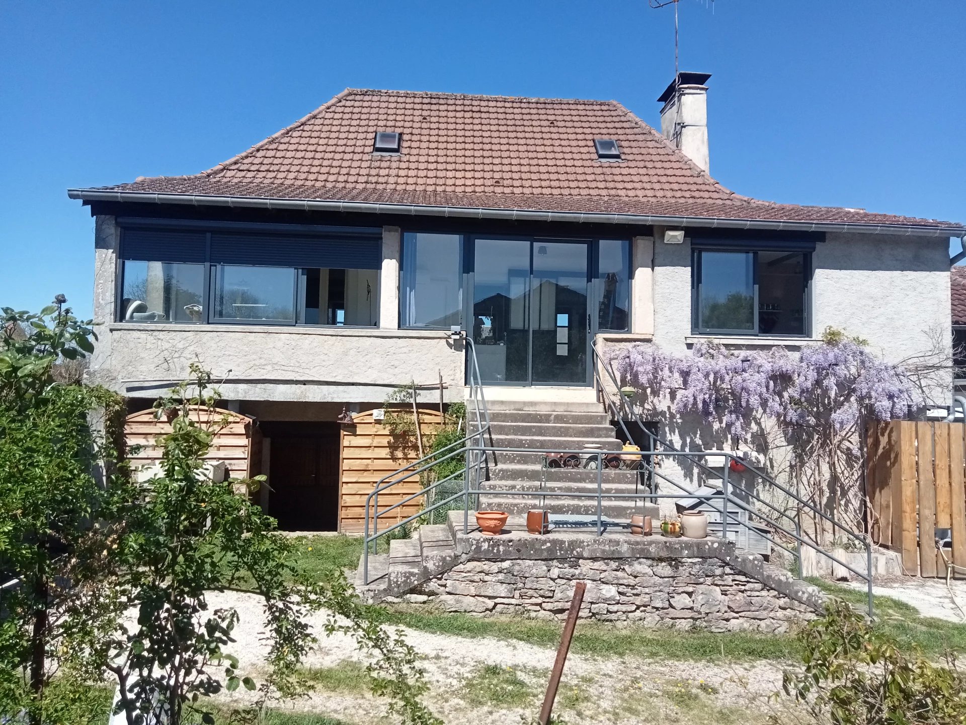 PROPRIETE EN PIERRE