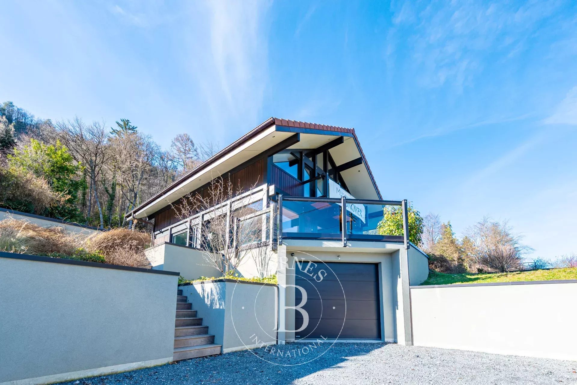 Villa Annecy  -  ref 85285467 (picture 1)