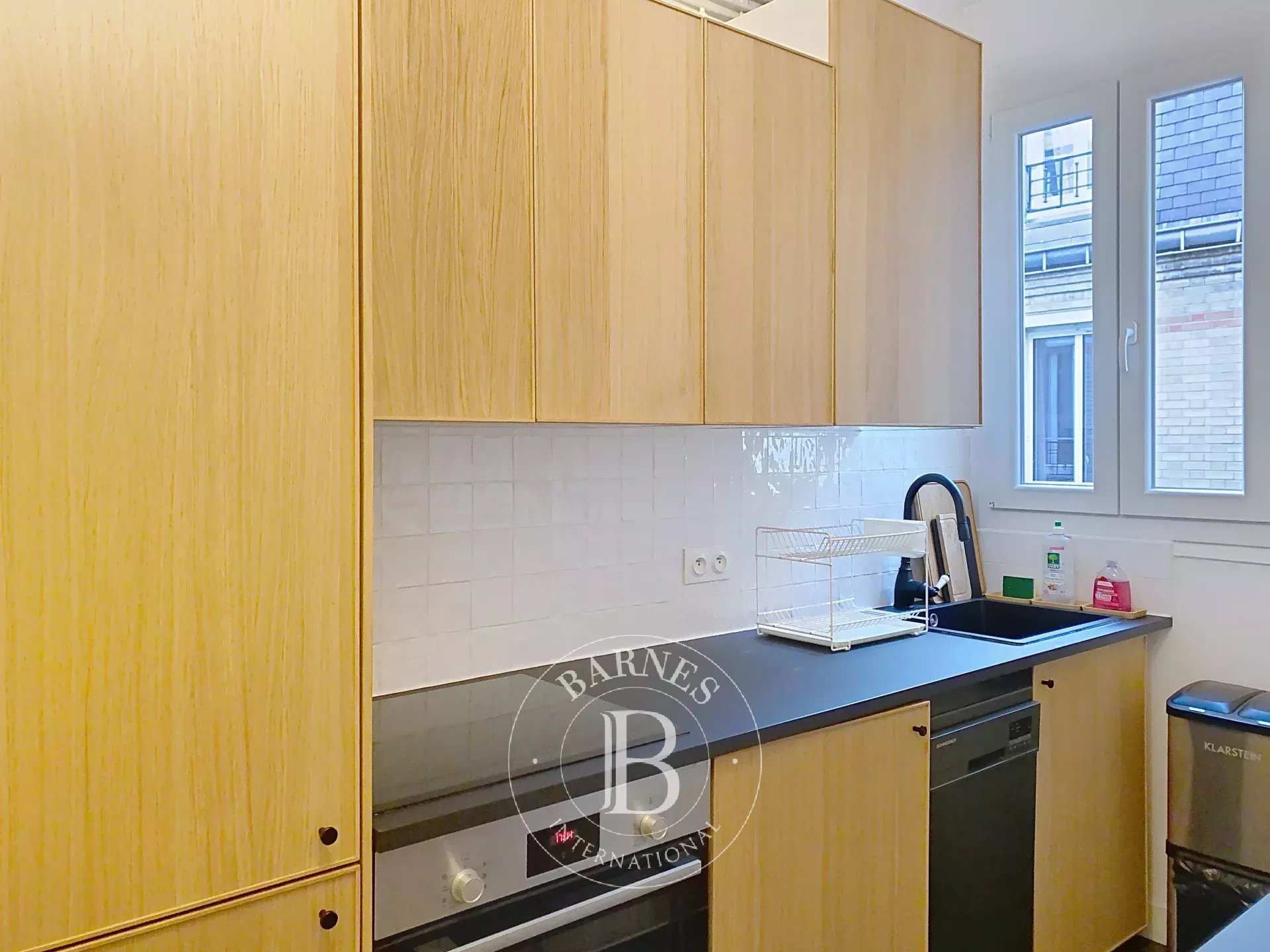 Daire Paris 18ème - picture 8