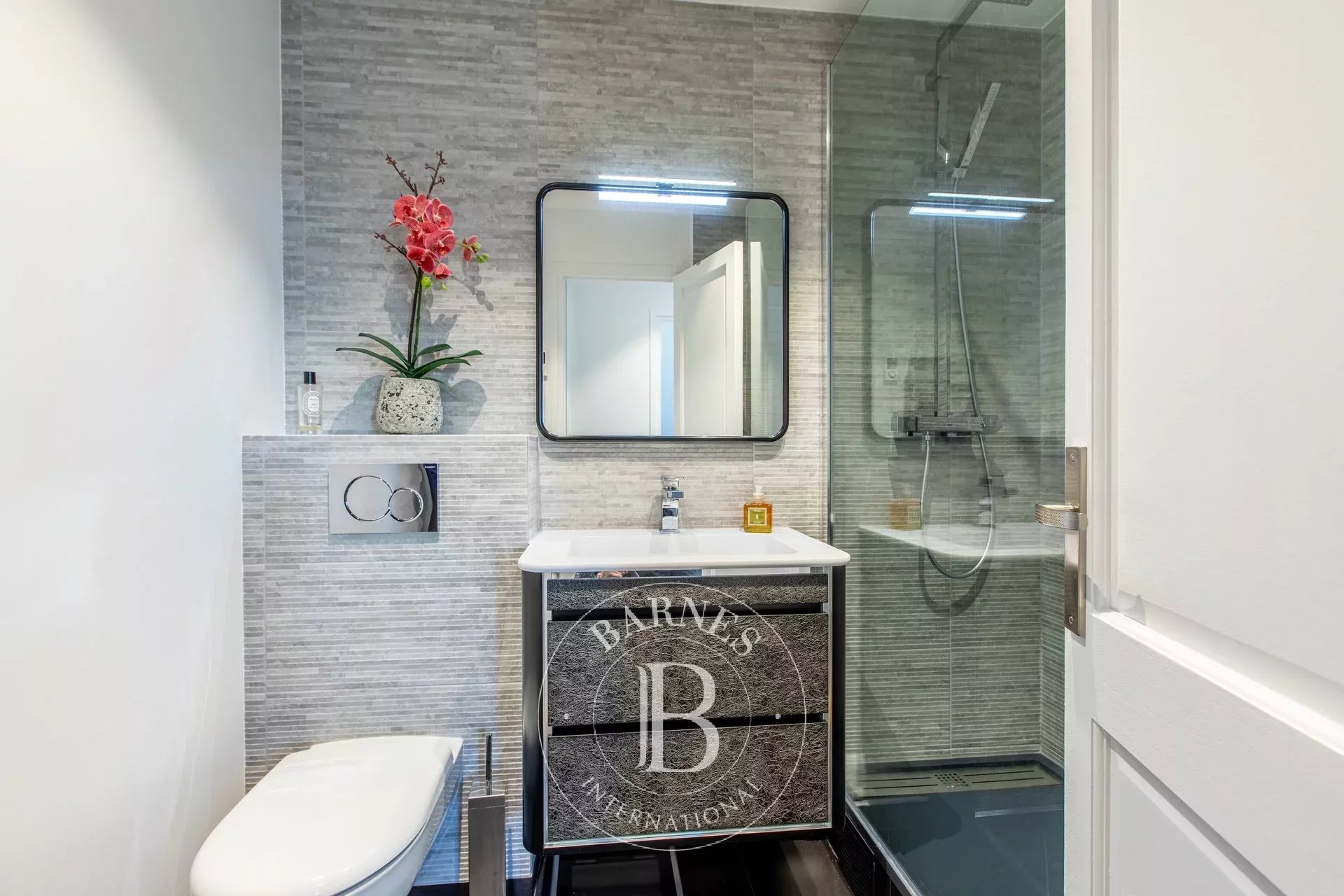 Daire Paris 8ème - picture 6