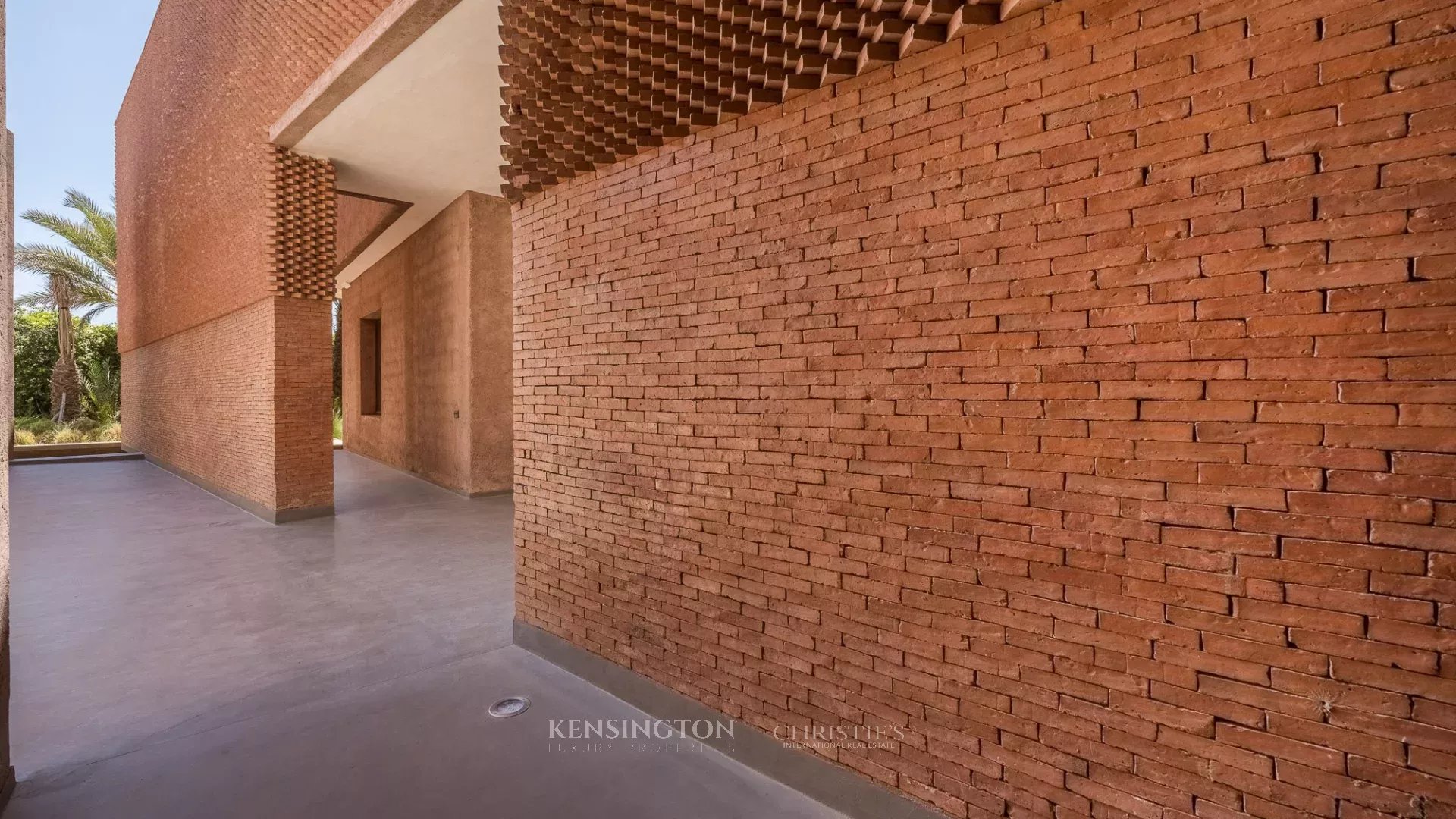 5 Bedroom Villa/Townhouse's Image 43
