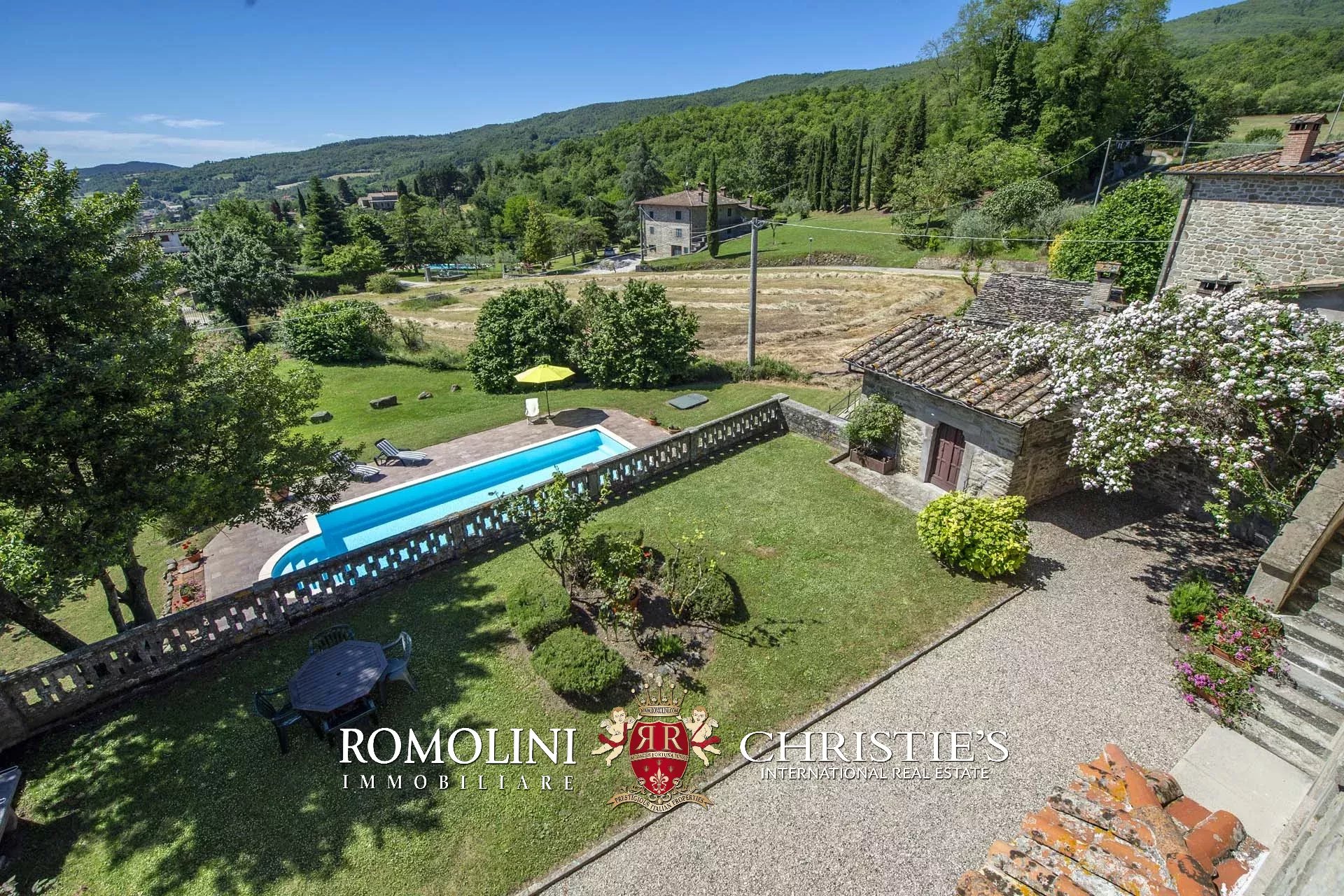 10 Bedroom Villa/Townhouse's Image 31