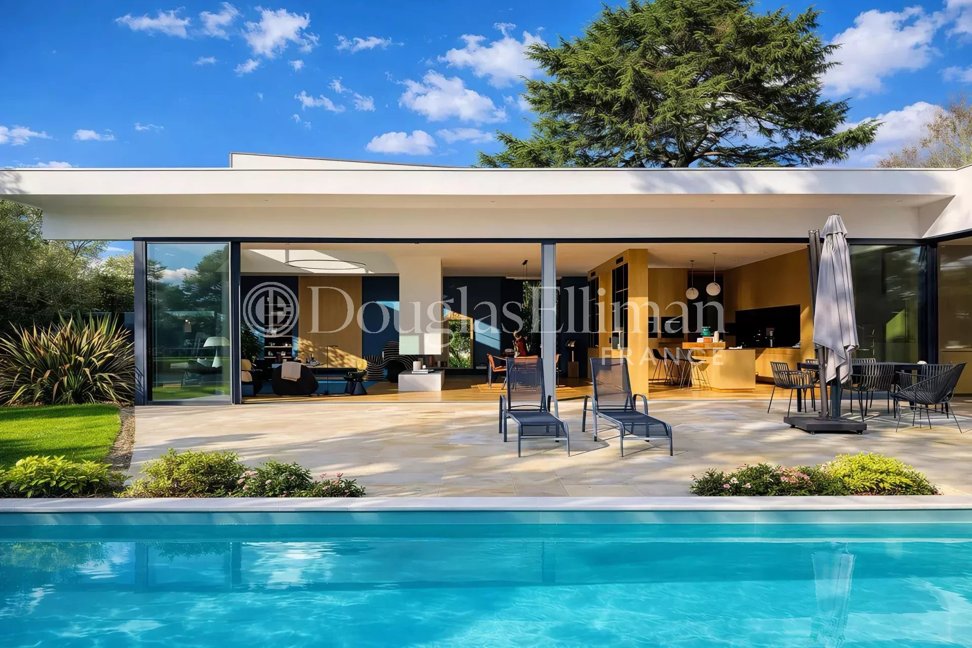 BORDEAUX- BOUSCAT – Luxueuse villa californienne - Image nᵒ2