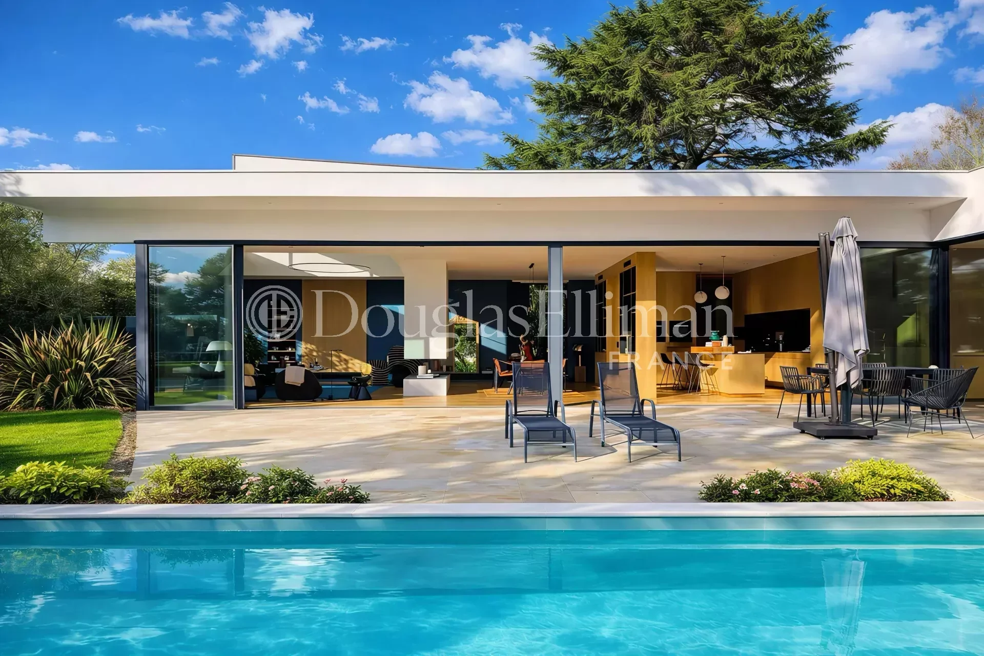 BORDEAUX- BOUSCAT – Luxueuse villa californienne - Image nᵒ2