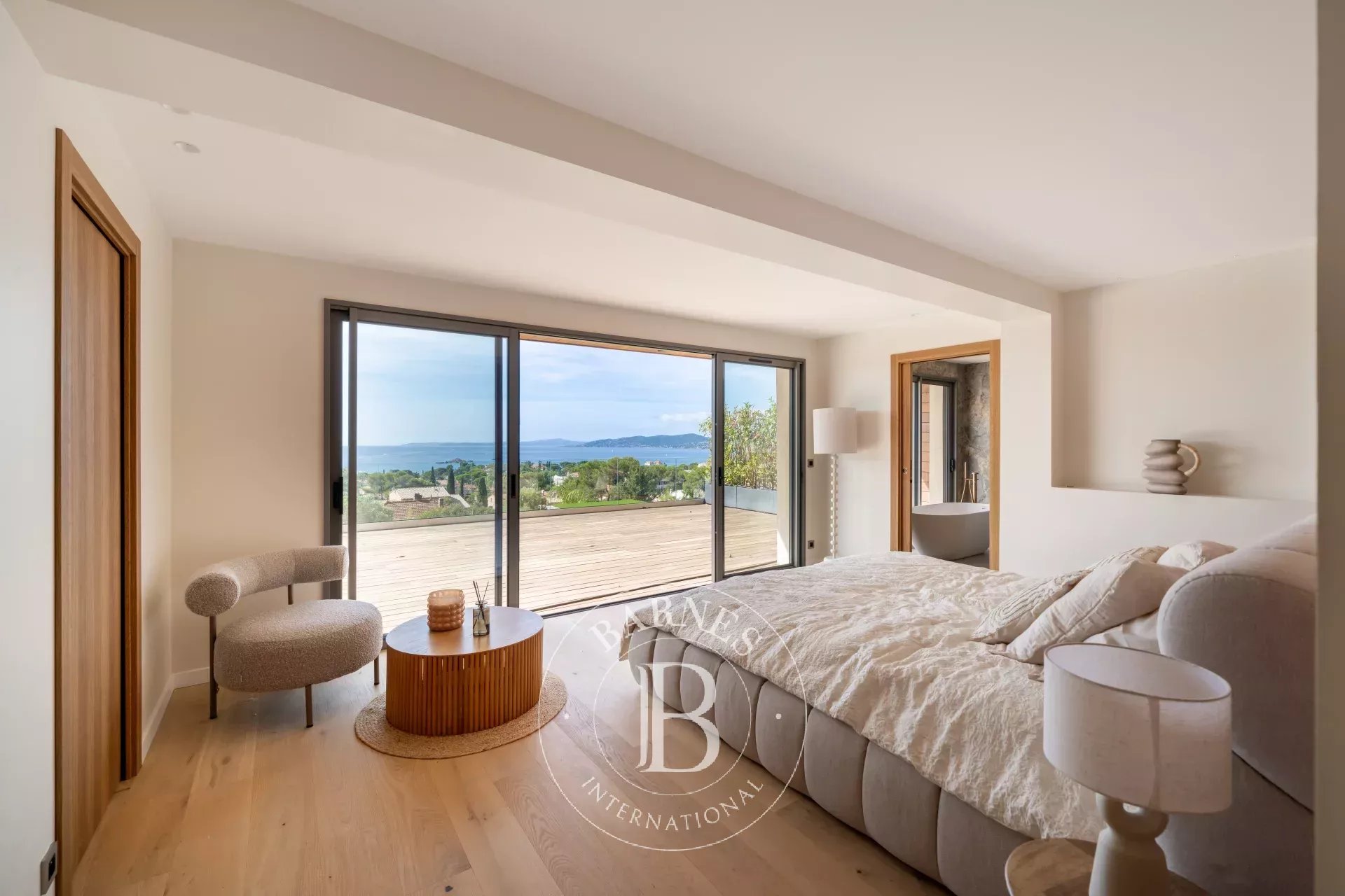 Villa Saint-Raphaël - picture 6