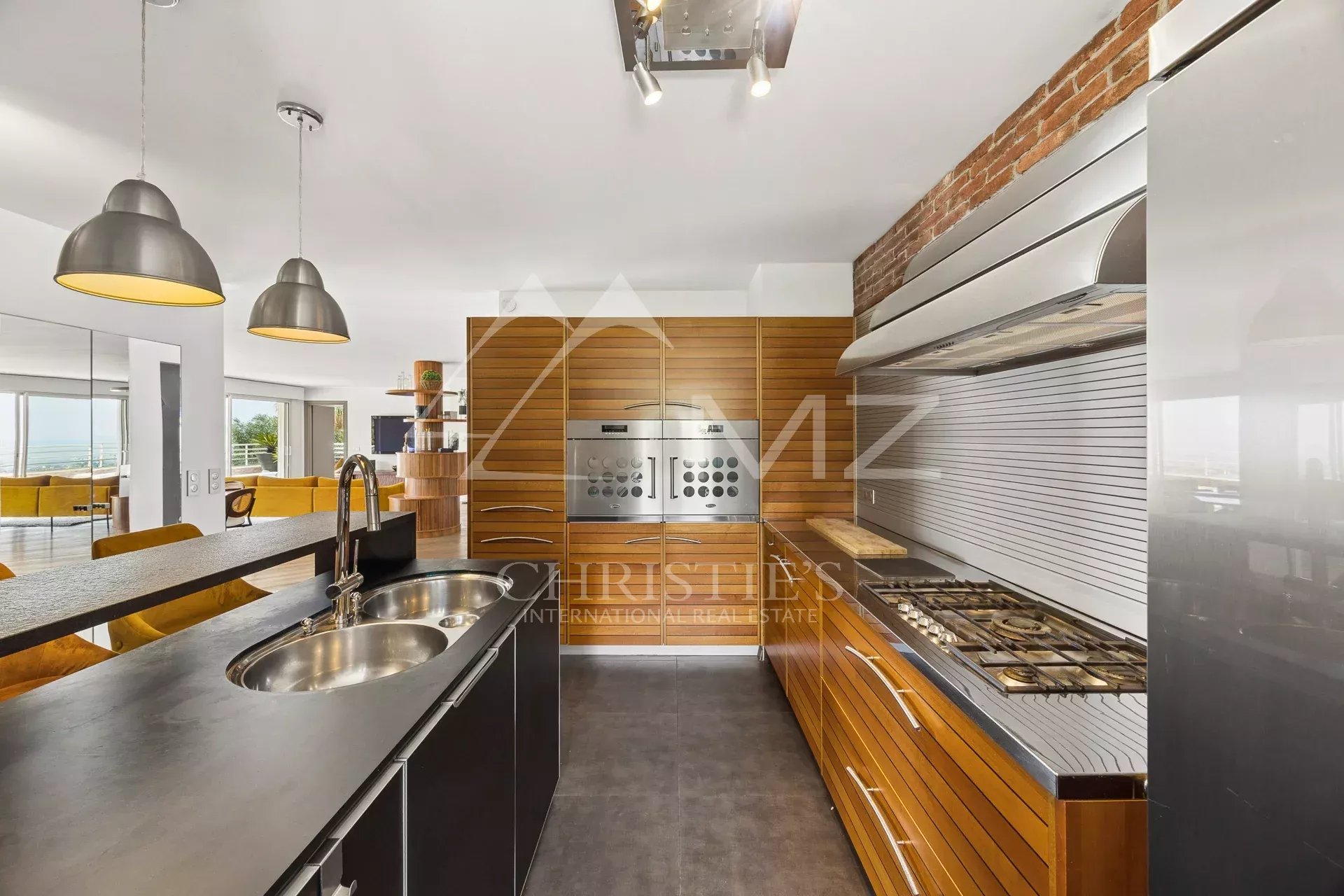 3 Bedroom Apartment/Flat's Image 4