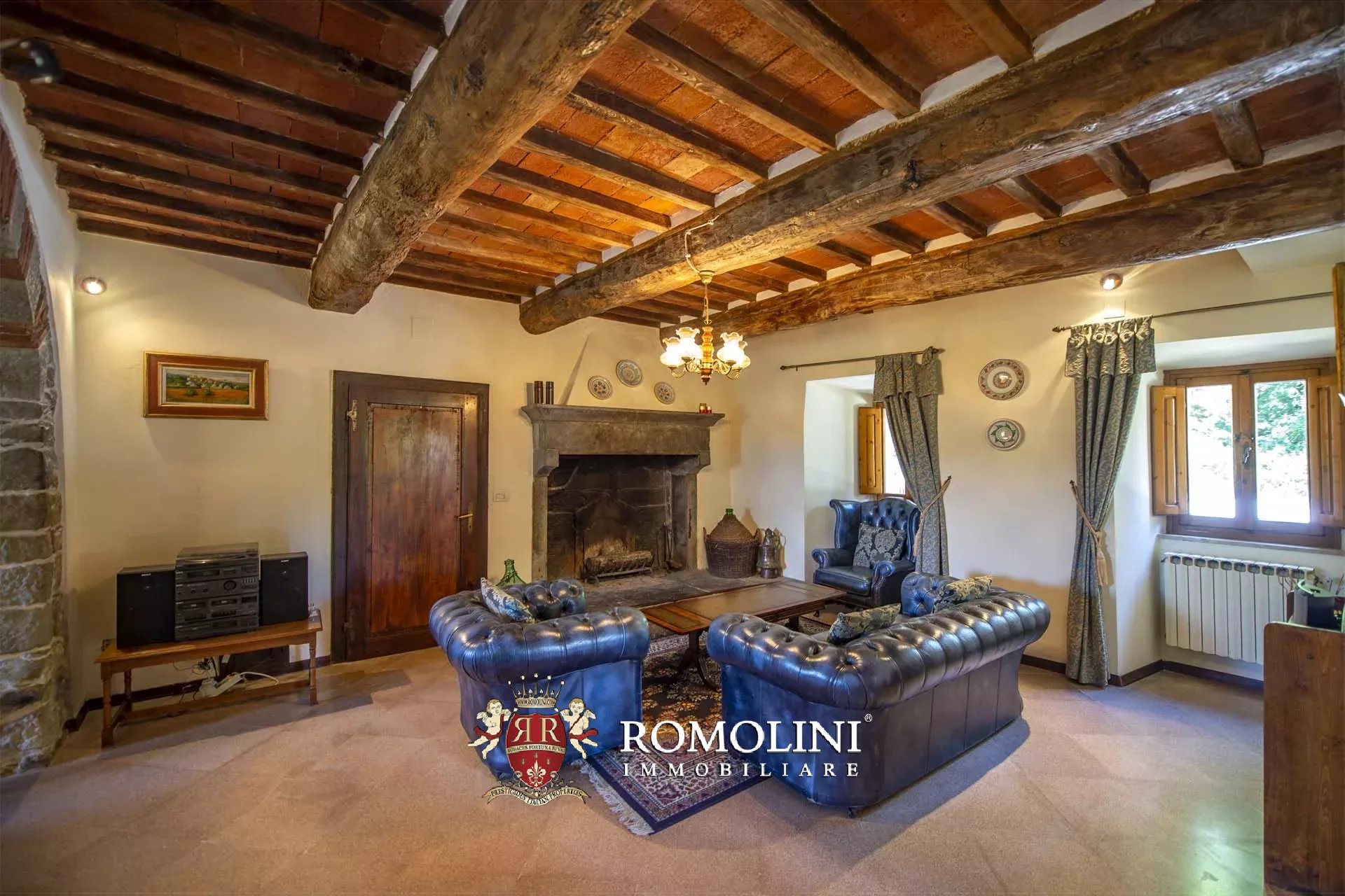 10 Bedroom Villa/Townhouse's Image 38