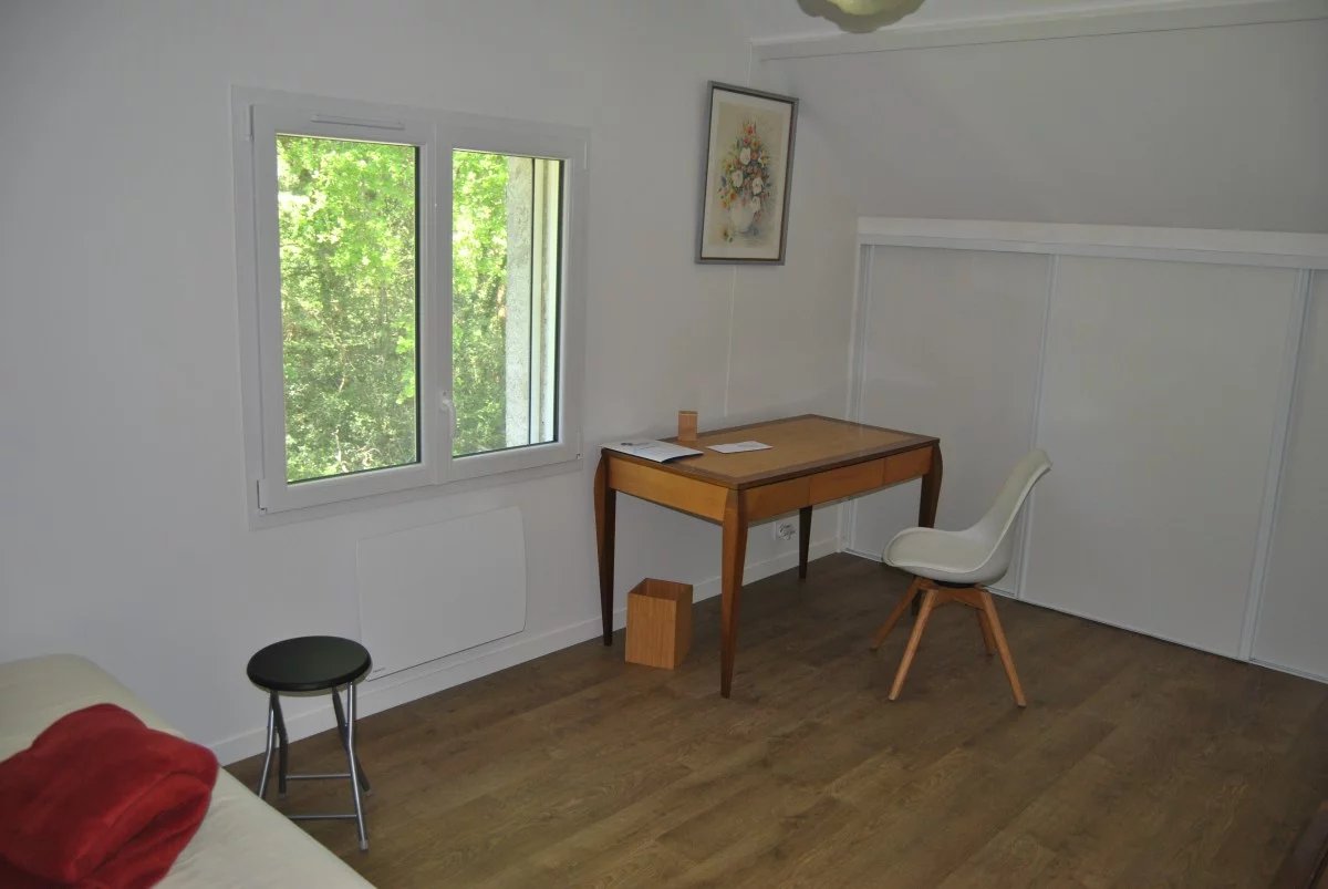 Maison restaurée vue Pyrénées