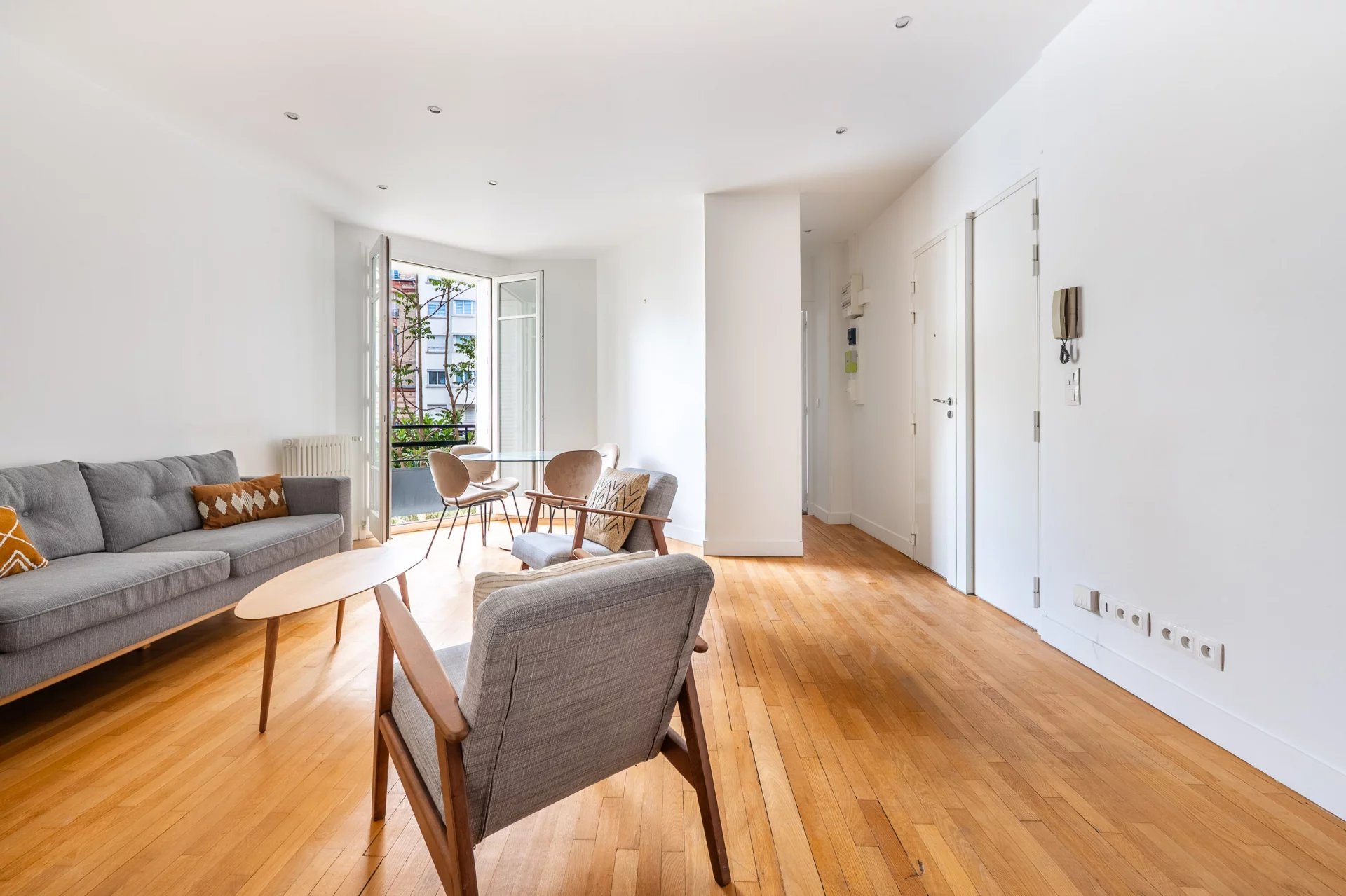 Sale Apartment Paris 16th Auteuil