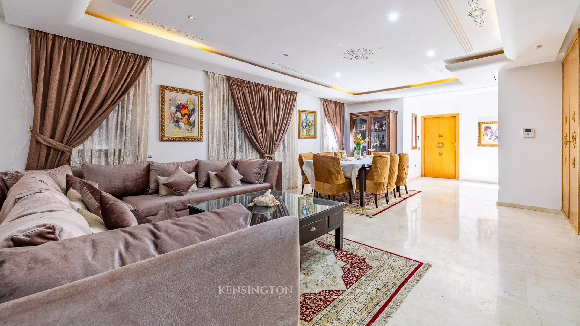 7 Bedroom Villa/Townhouse's Image 34