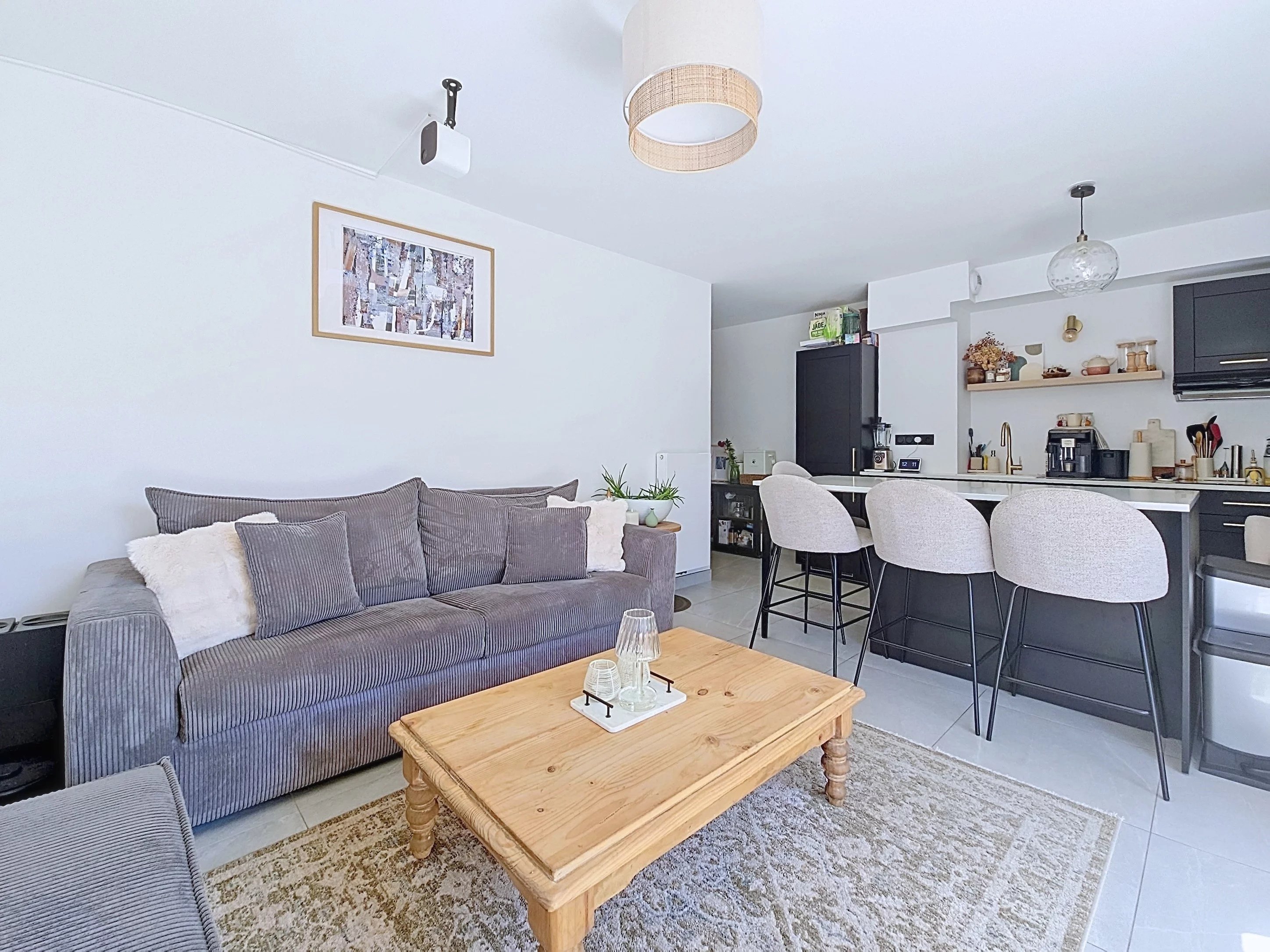Appartement F3 avec jardin de 113 m² – À 5 minutes du RER A