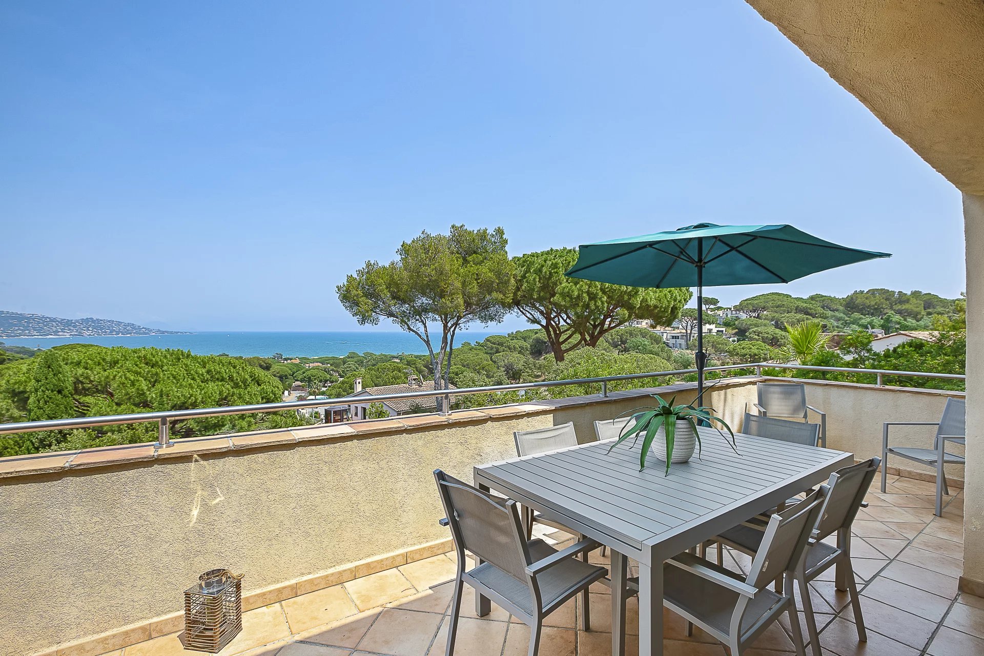Beautiful renovated villa with swimming pool and stunning views of the sea and hills - Sainte Maxime