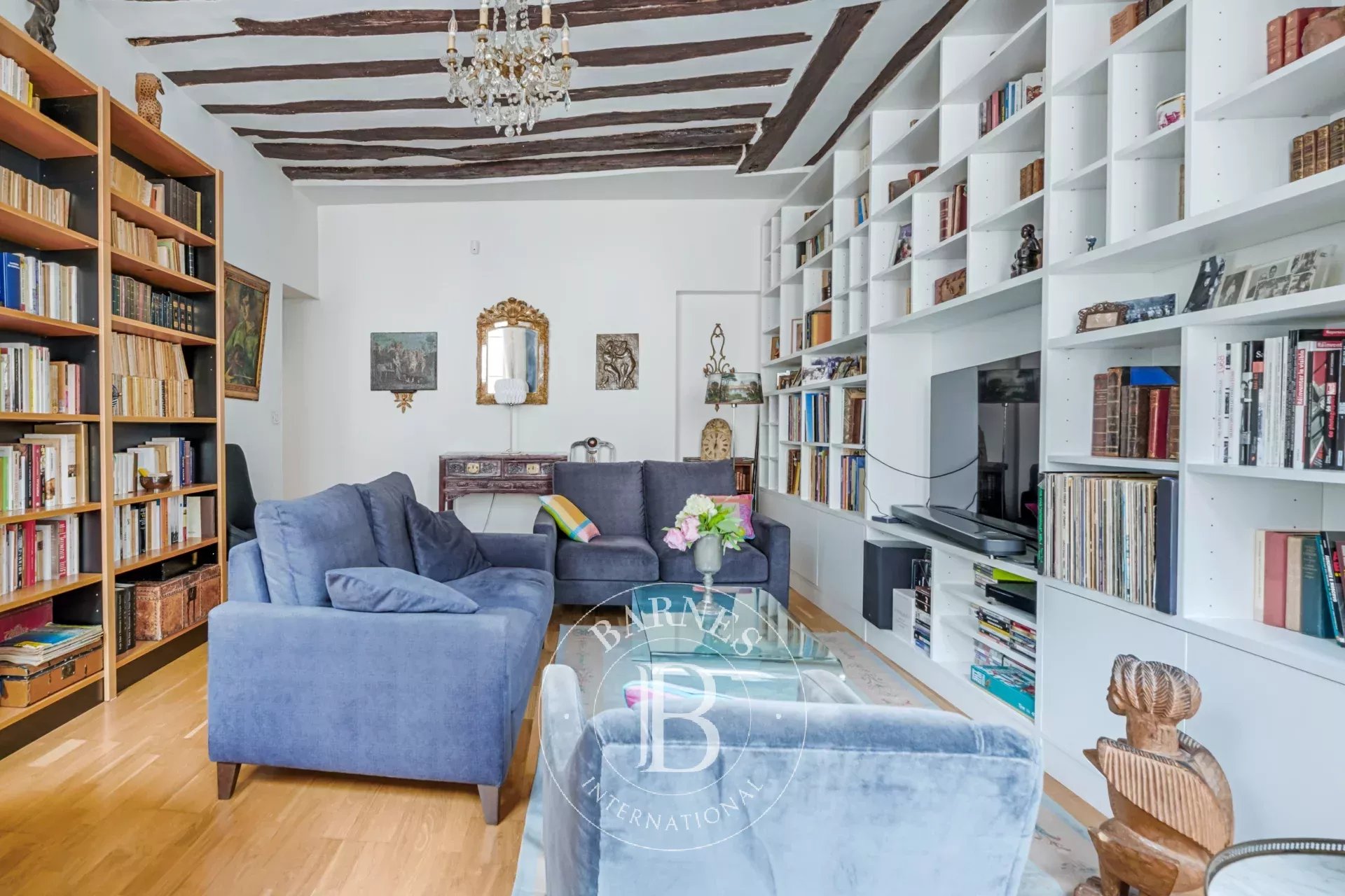 Daire Paris 3ème - picture 5