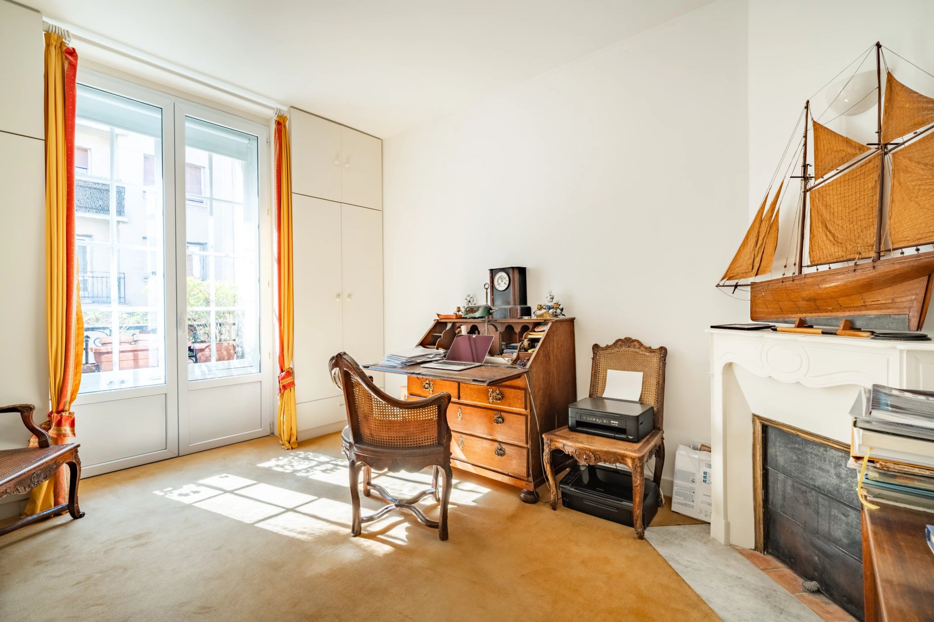 5 Bedroom Villa/Townhouse's Image 6
