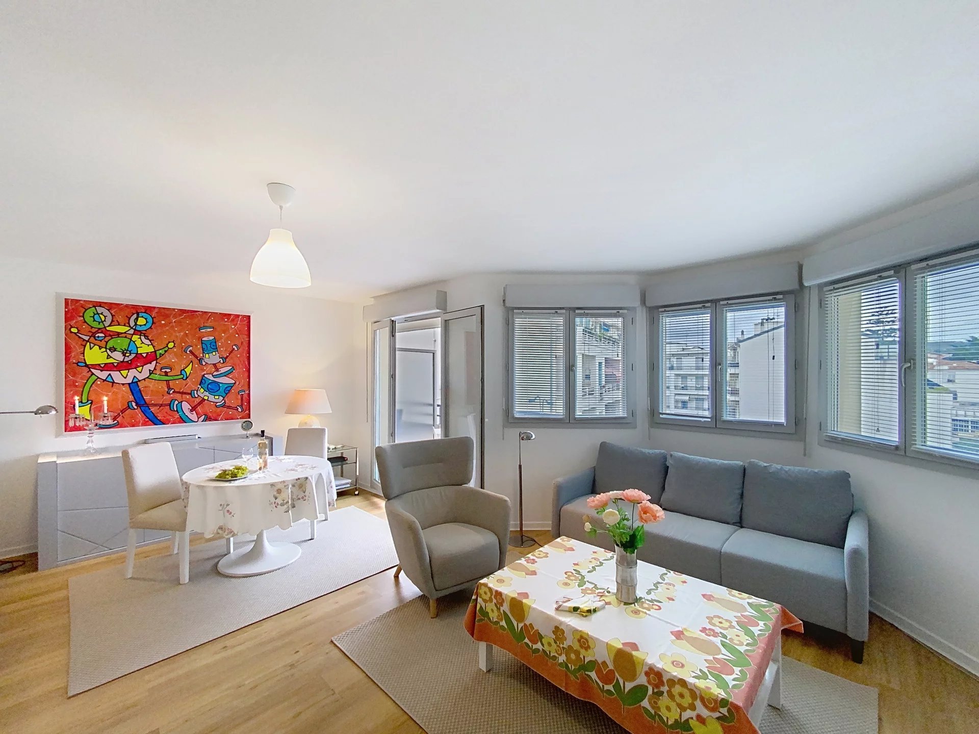 2P  - 55.0 m2 -  Carre d'Or - À vendre 420 000 €