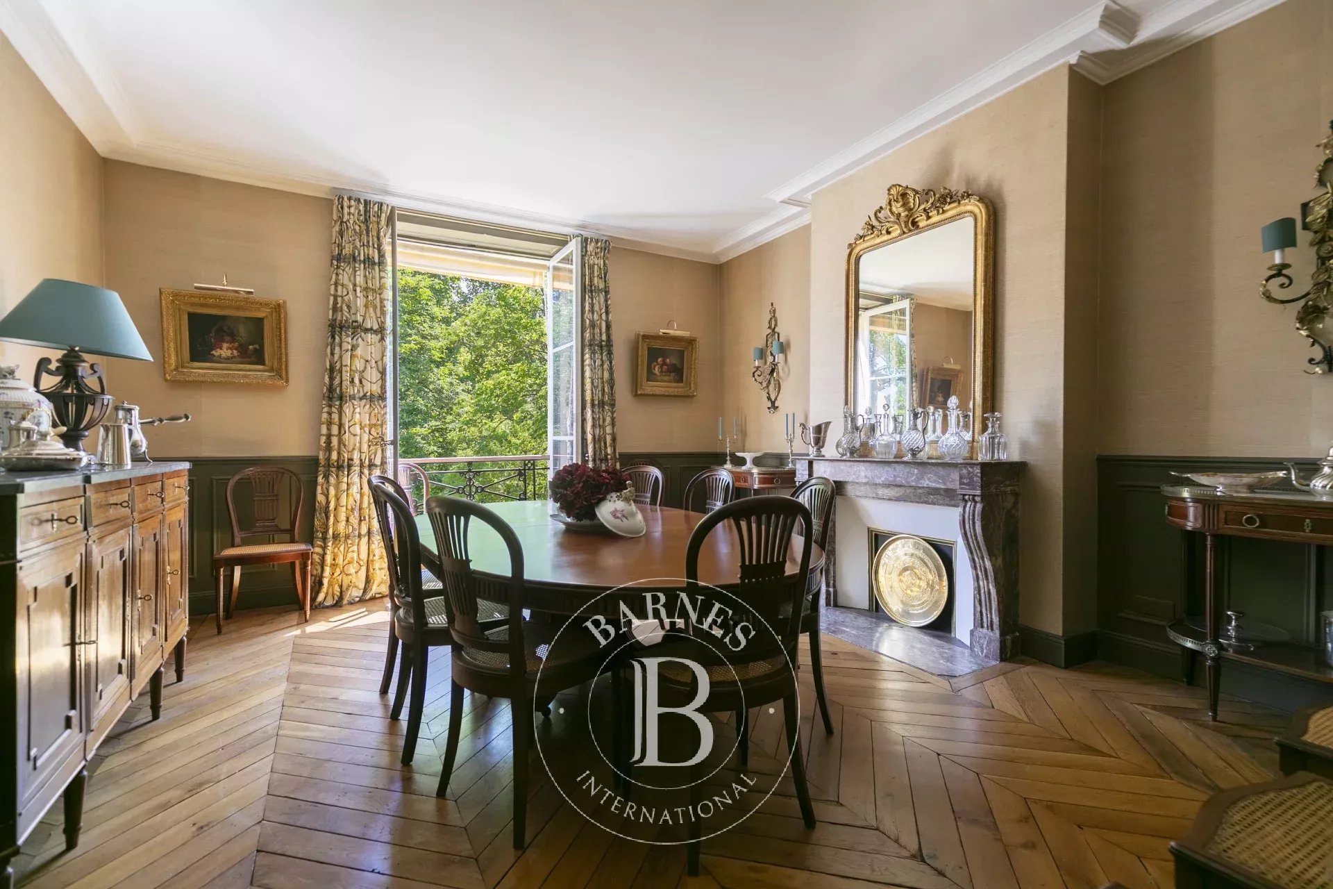 Daire Paris 7ème - picture 9