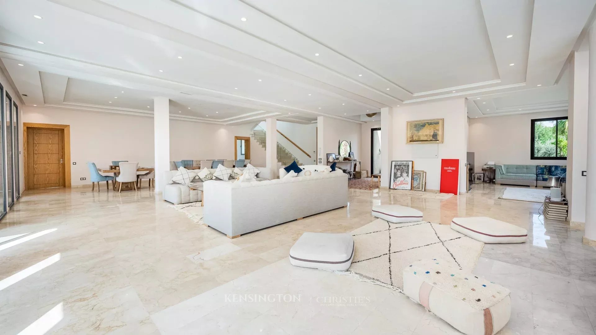 6 Bedroom Villa/Townhouse's Image 18