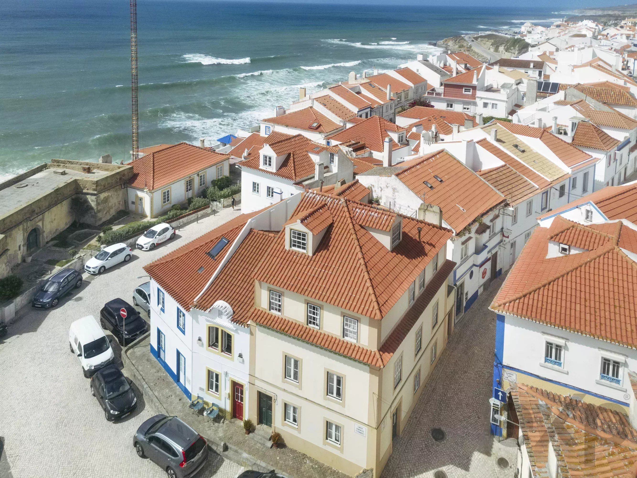 "Charm in the heart of Ericeira" 85949215 image 13