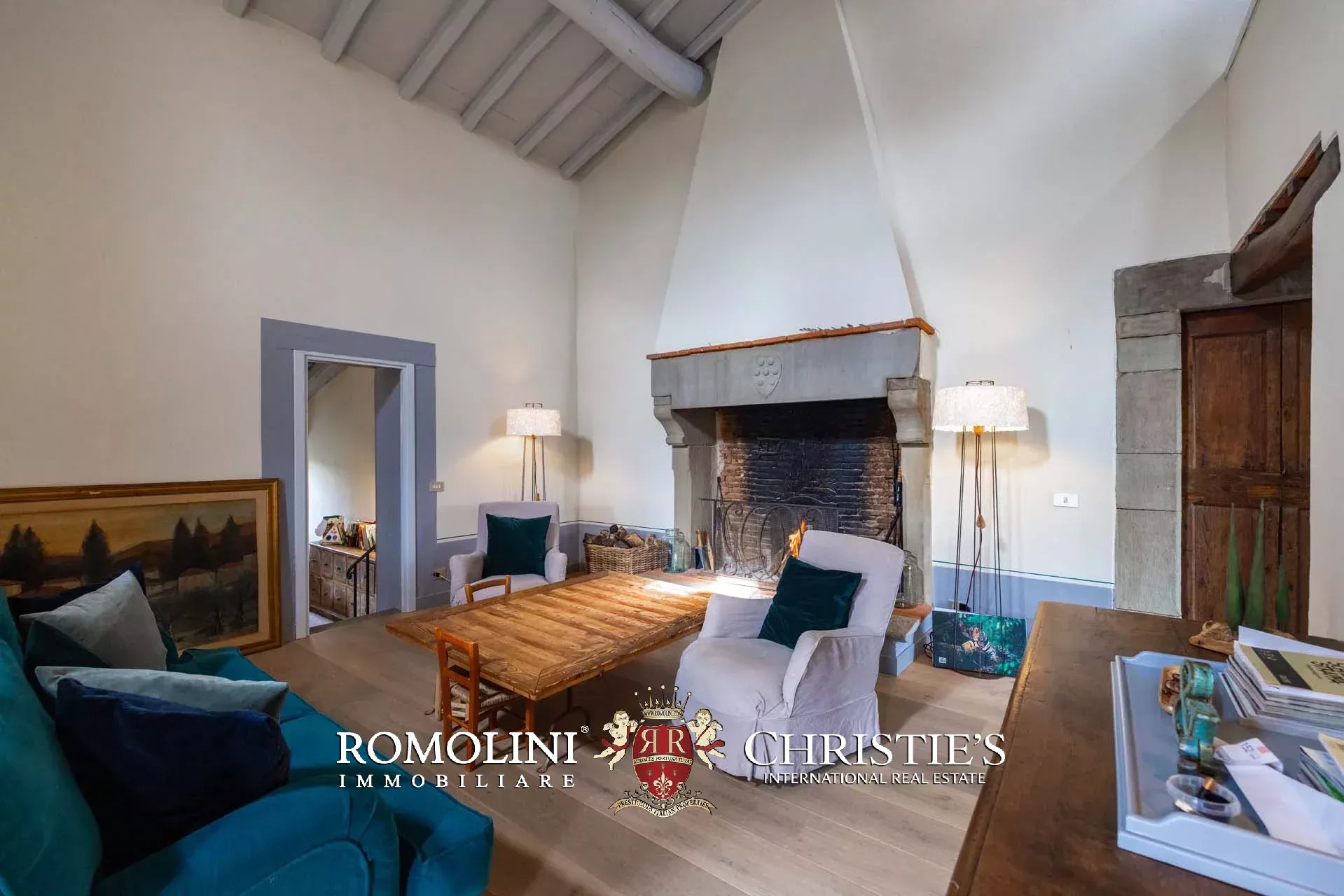 5 Bedroom Villa/Townhouse's Image 13