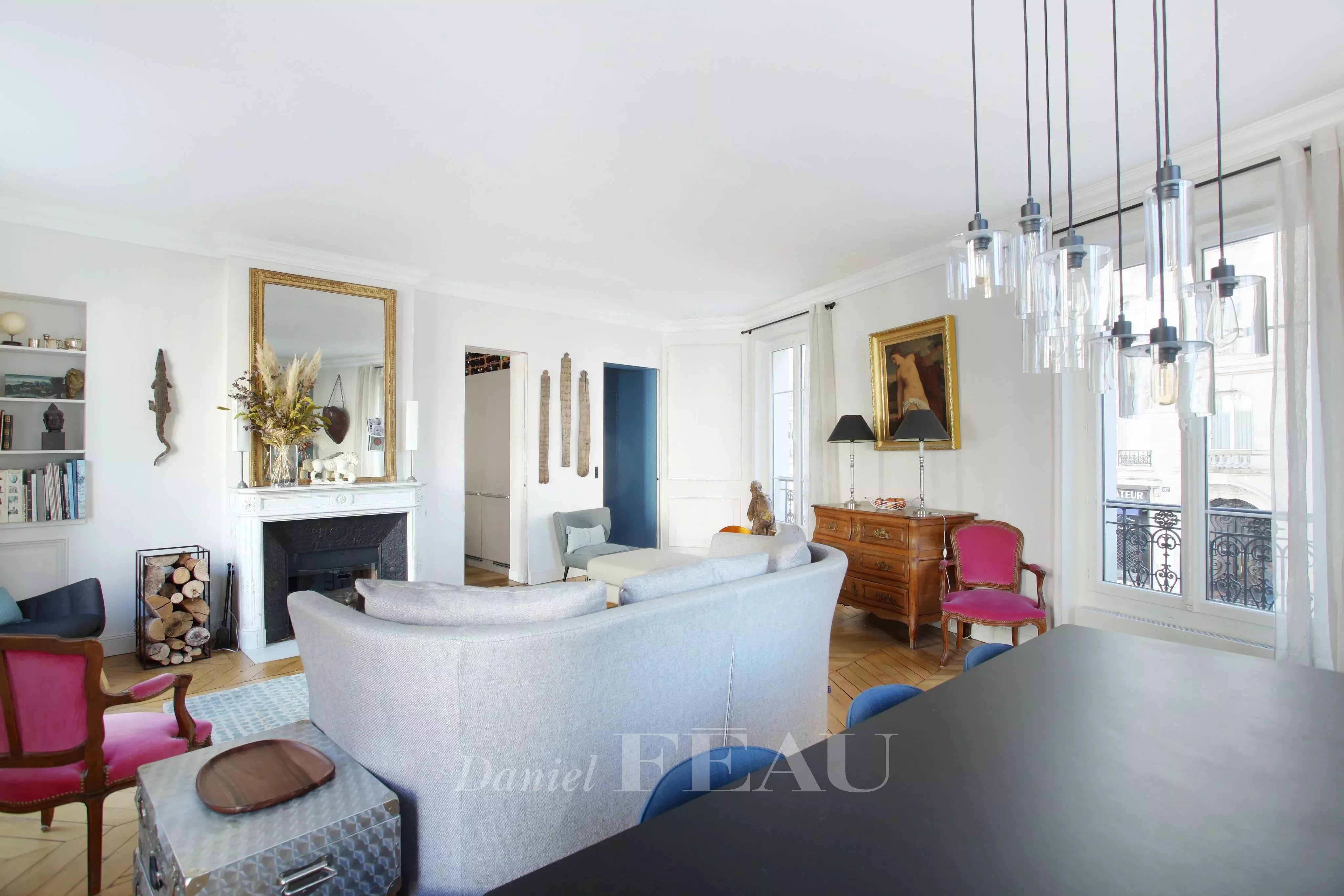 Sale Apartment Paris 17th