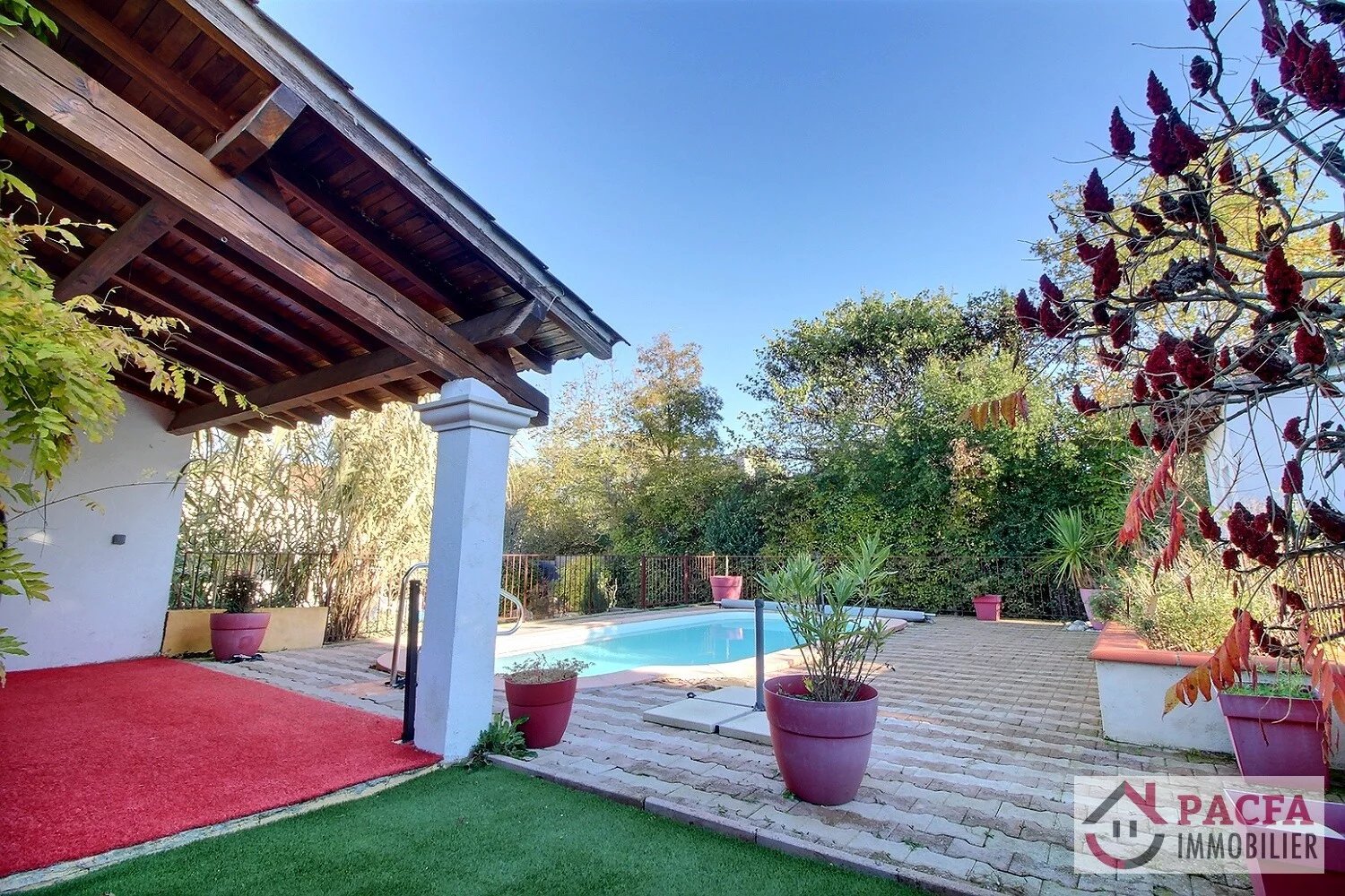 Agence immobilière de 