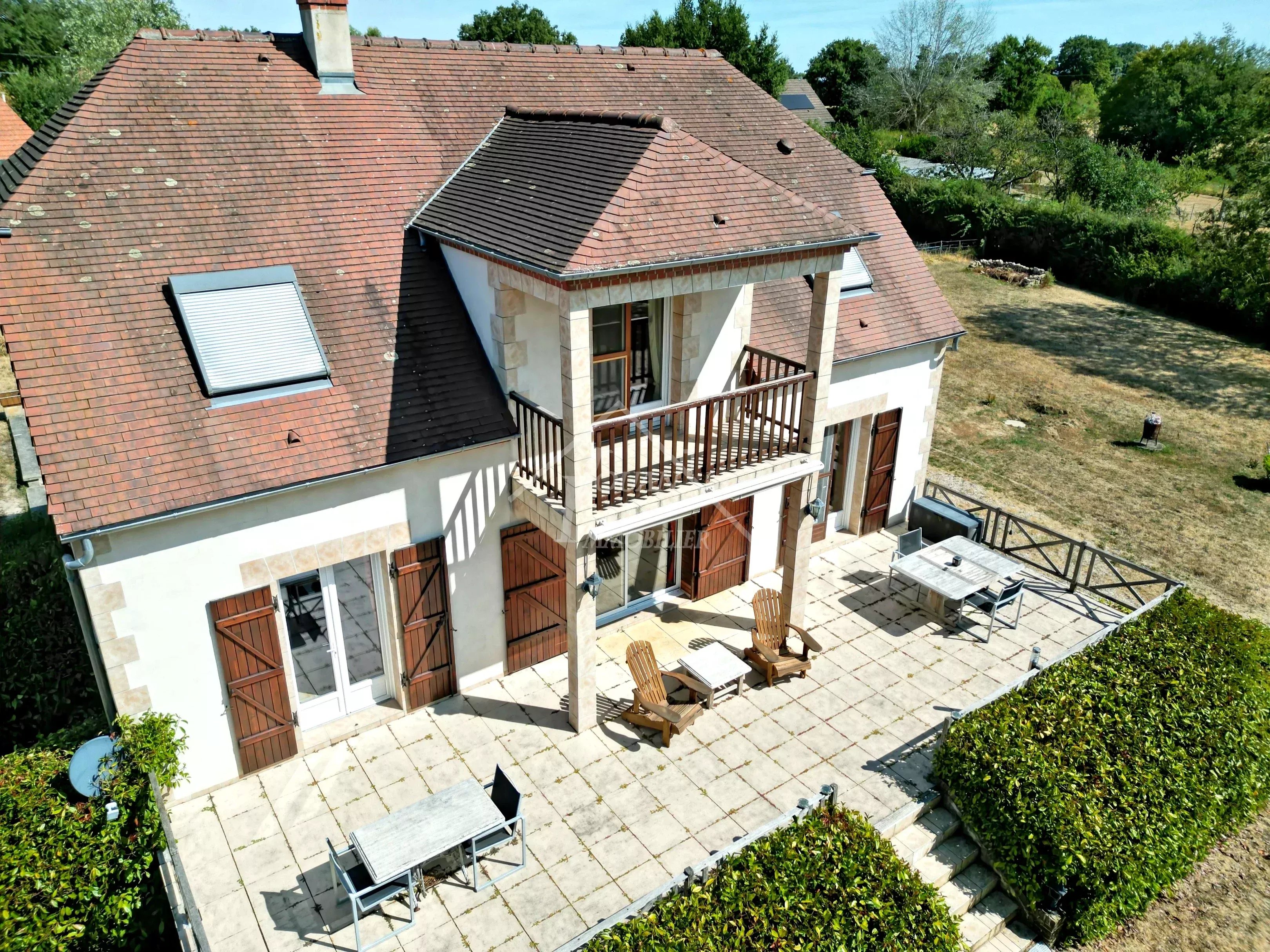 Belle propriété de campagne sur 6 697 m² à Autry-Issards