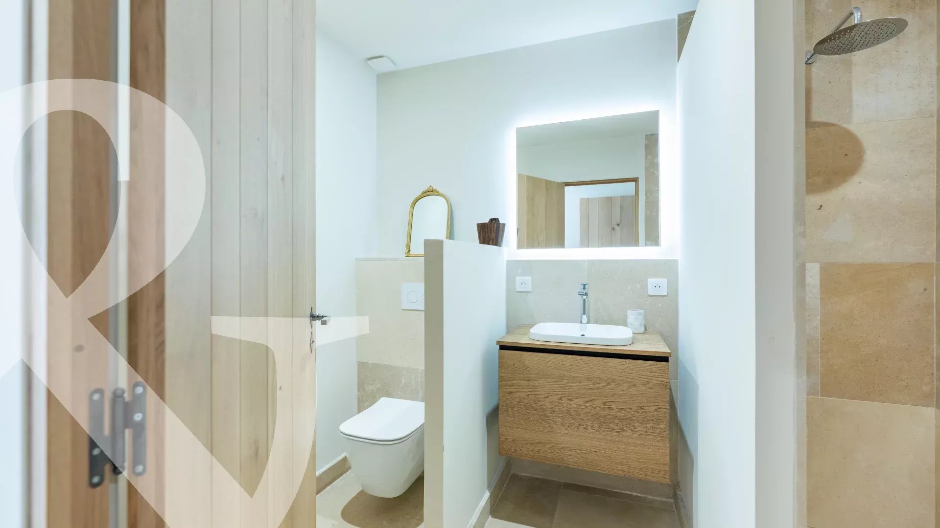 BELLE MAISON PROVENCALE