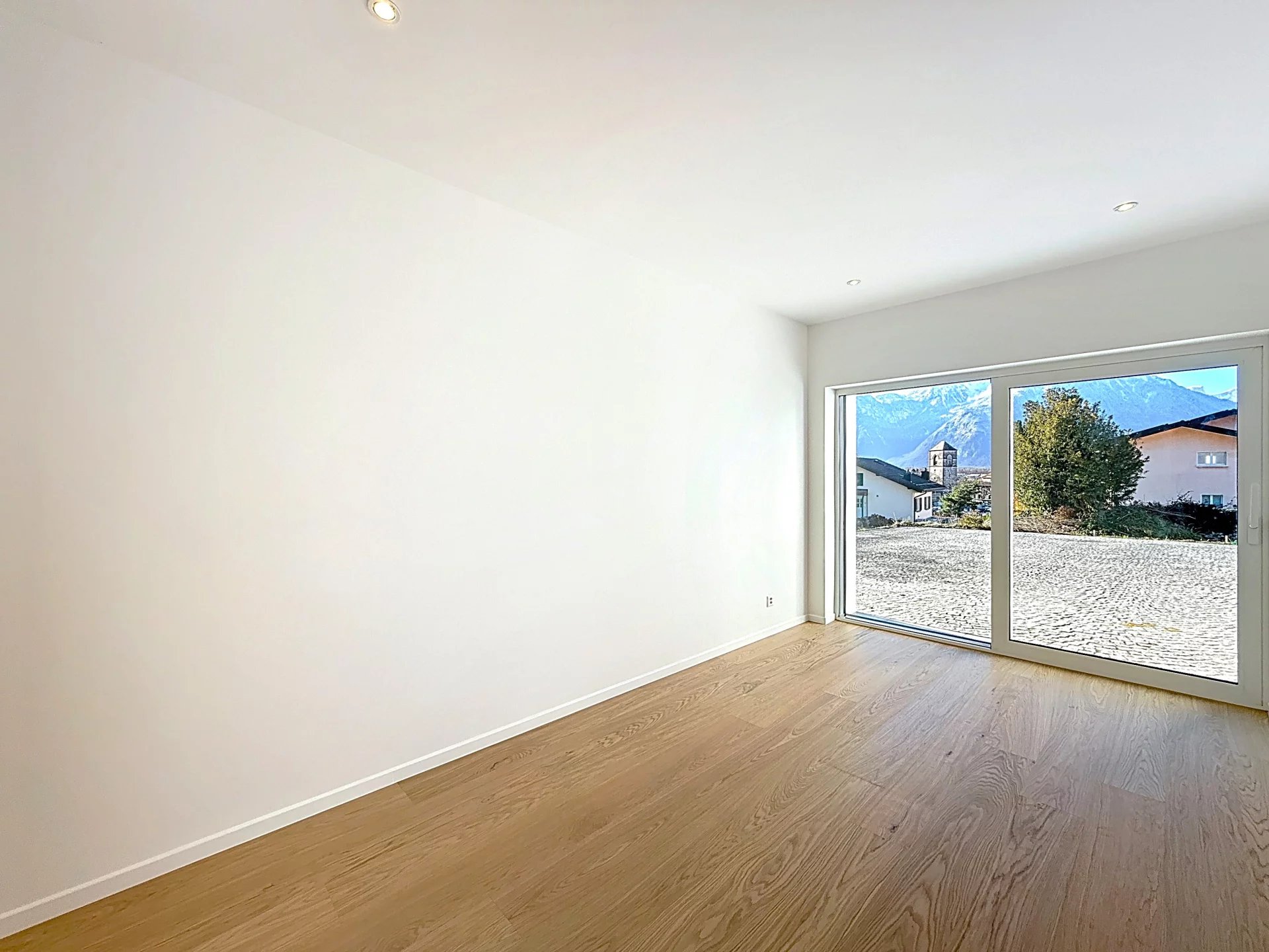 Cachet, calme et vue sur le Lac !