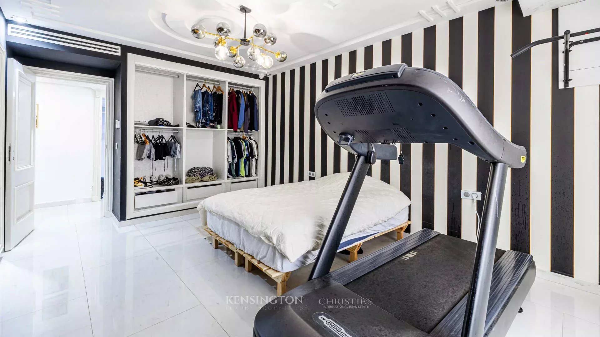 5 Bedroom Apartment/Flat's Image 42