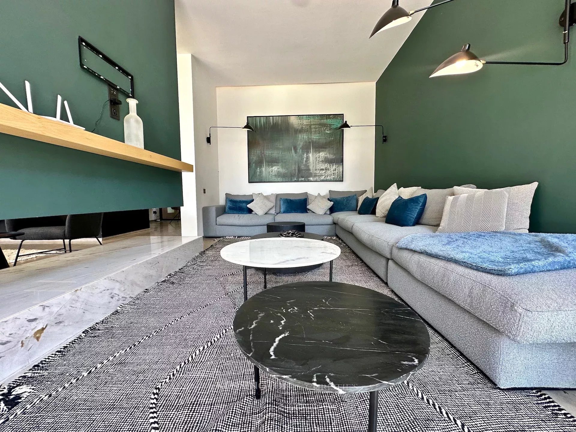 4 Bedroom Villa/Townhouse's Image 10