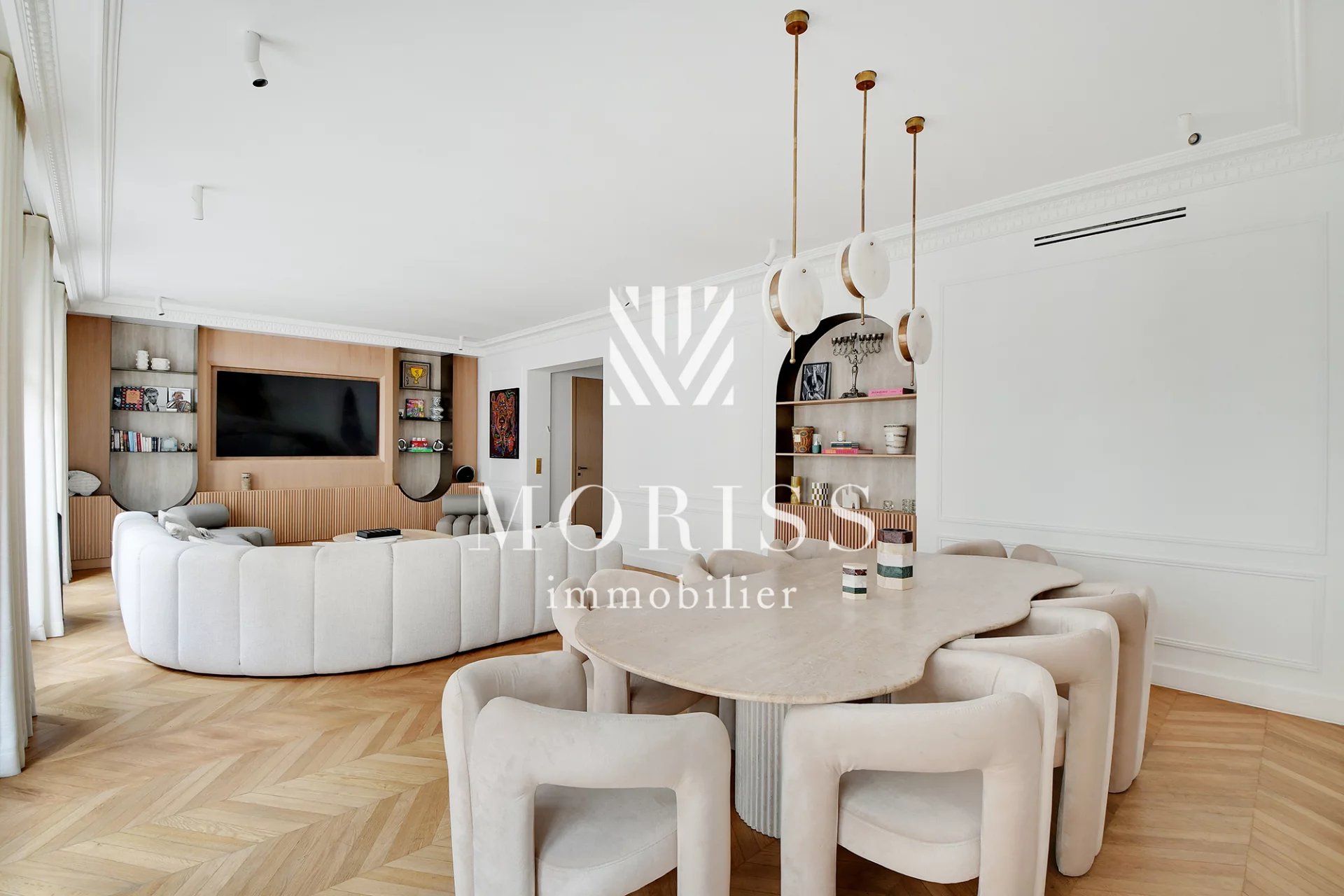 PARIS 16E – RUE LALO / FOCH - Image Array