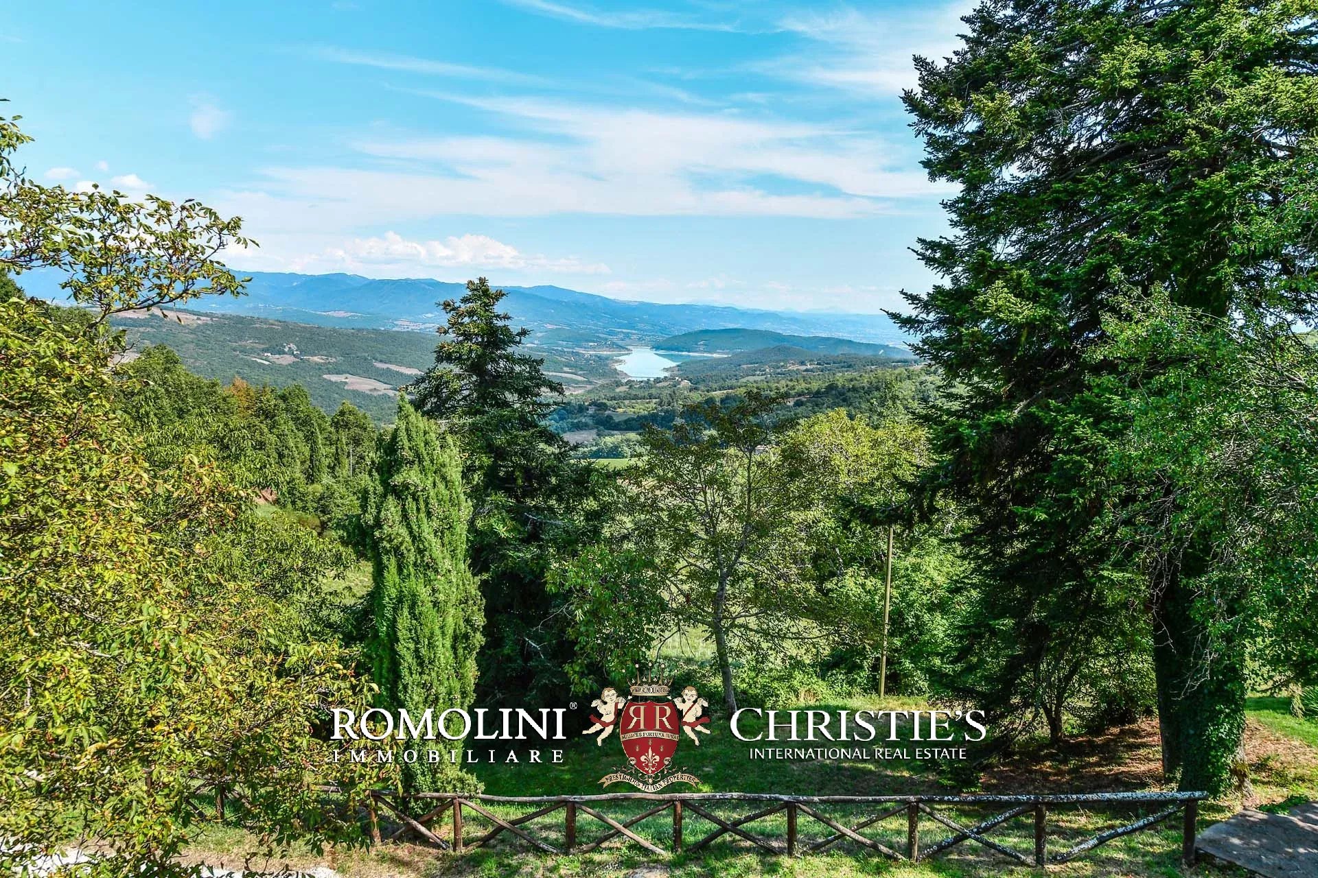 ORGANIC FARM, ESTATE FOR SALE TUSCANY