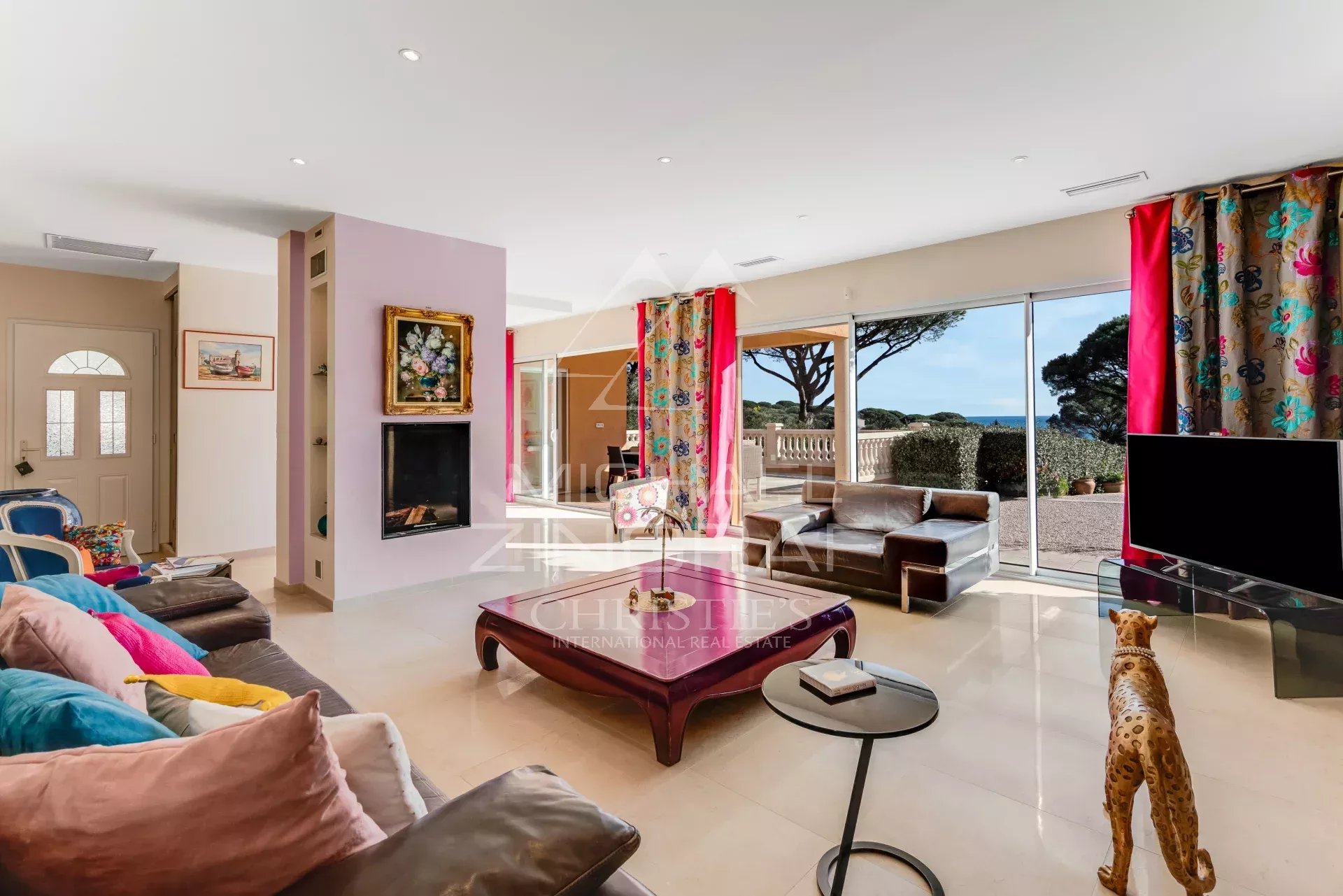 4 Bedroom Villa/Townhouse's Image 4
