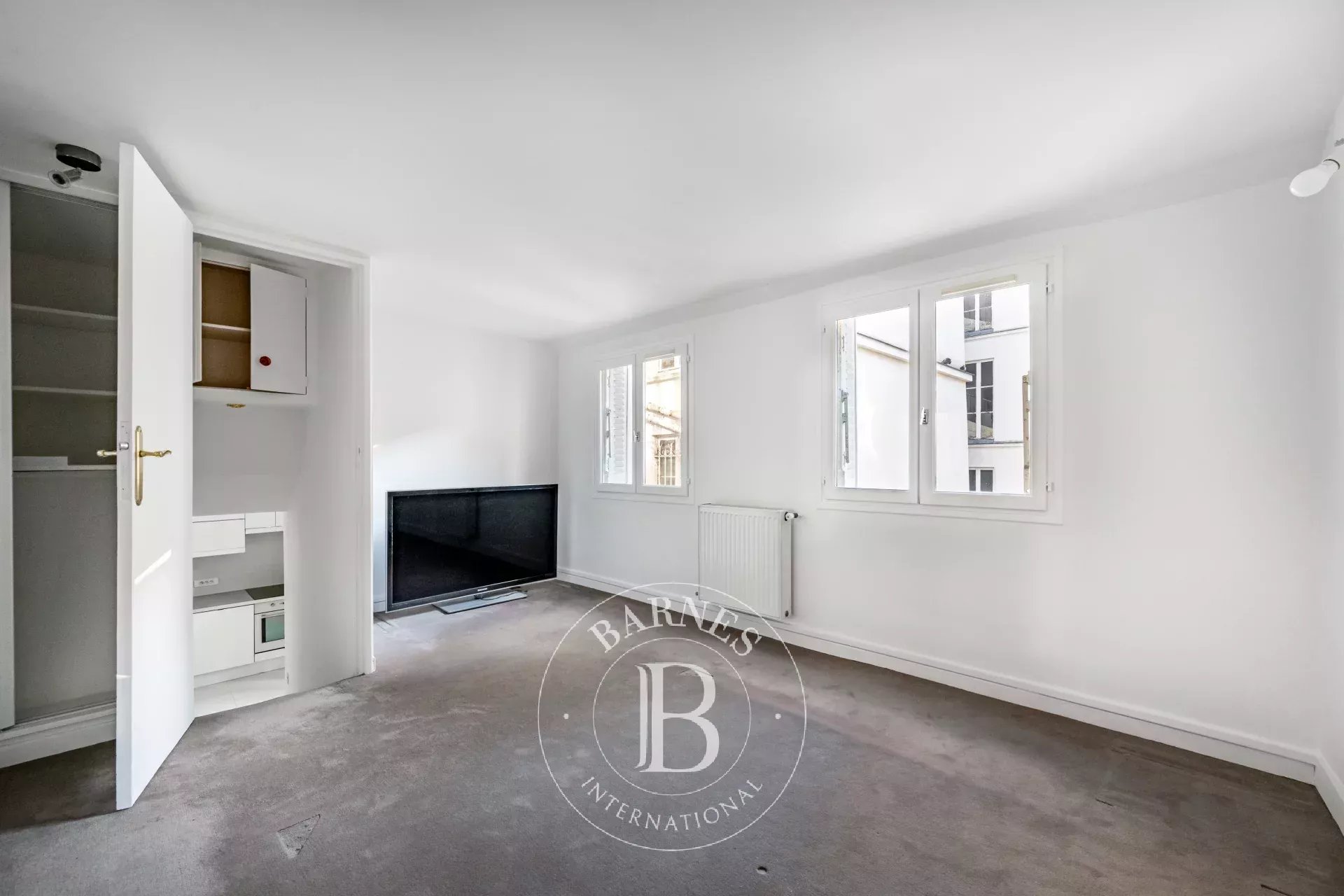 Daire Paris 4ème - picture 10